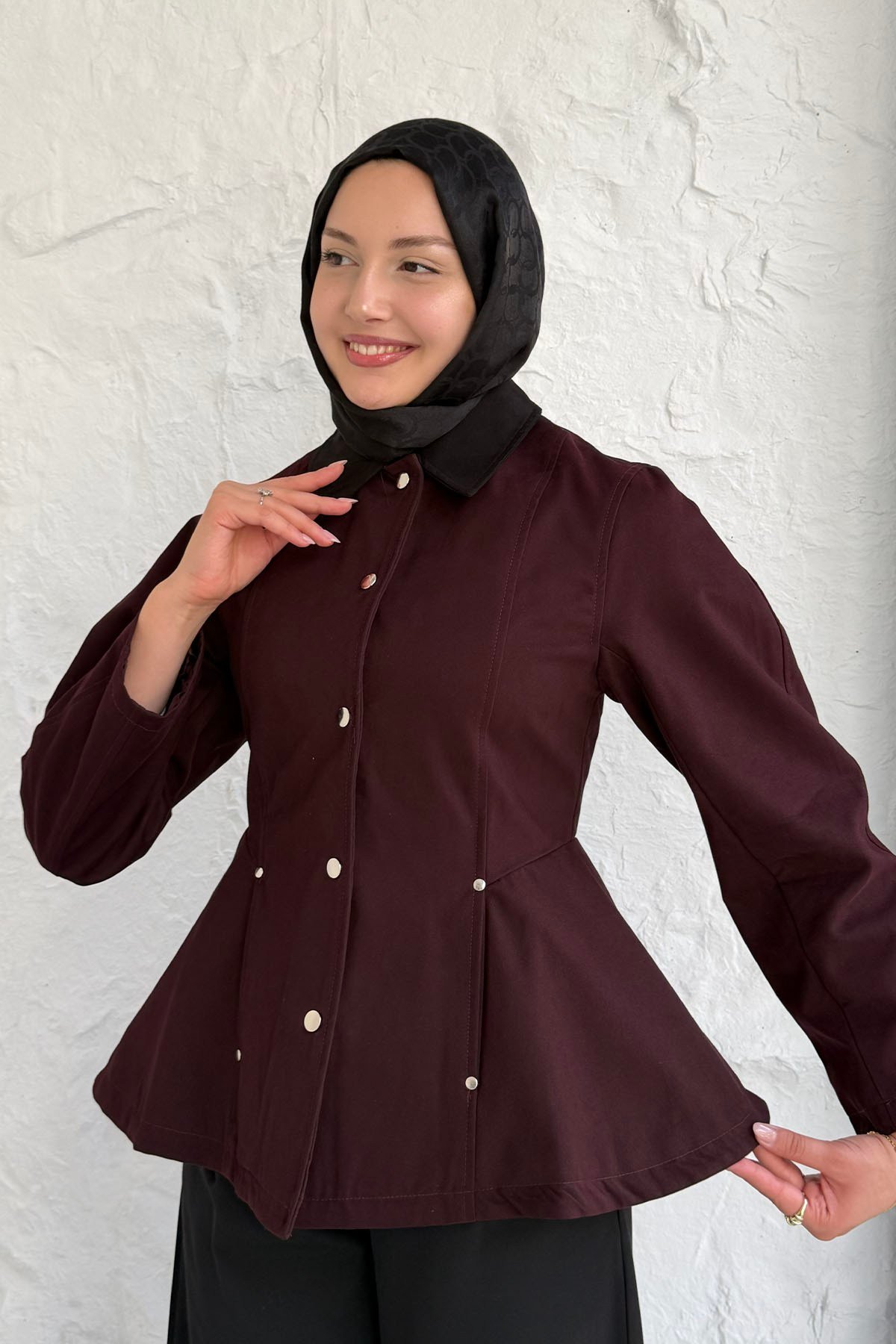 Çıtçıt Düğmeli Kontrast Yaka Cepli Peplum Ceket-MÜRDÜM