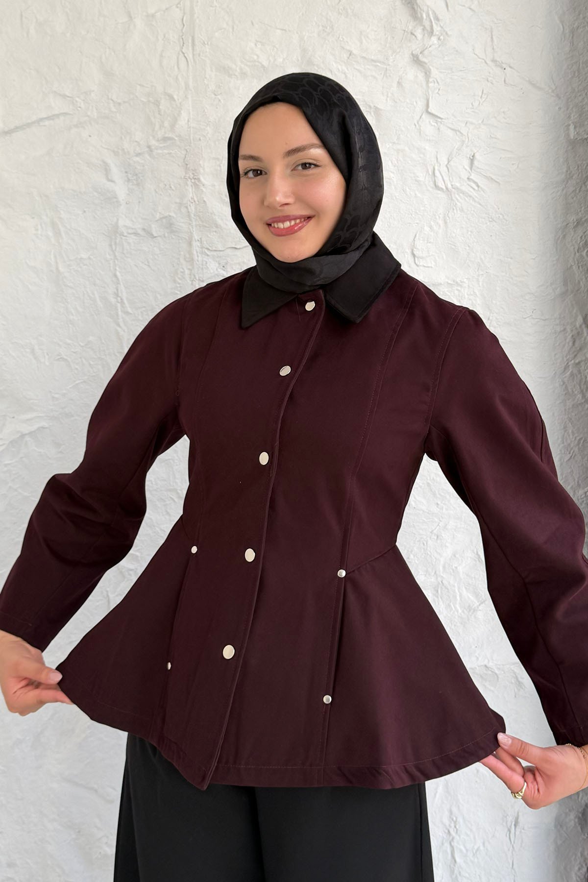 Çıtçıt Düğmeli Kontrast Yaka Cepli Peplum Ceket-MÜRDÜM