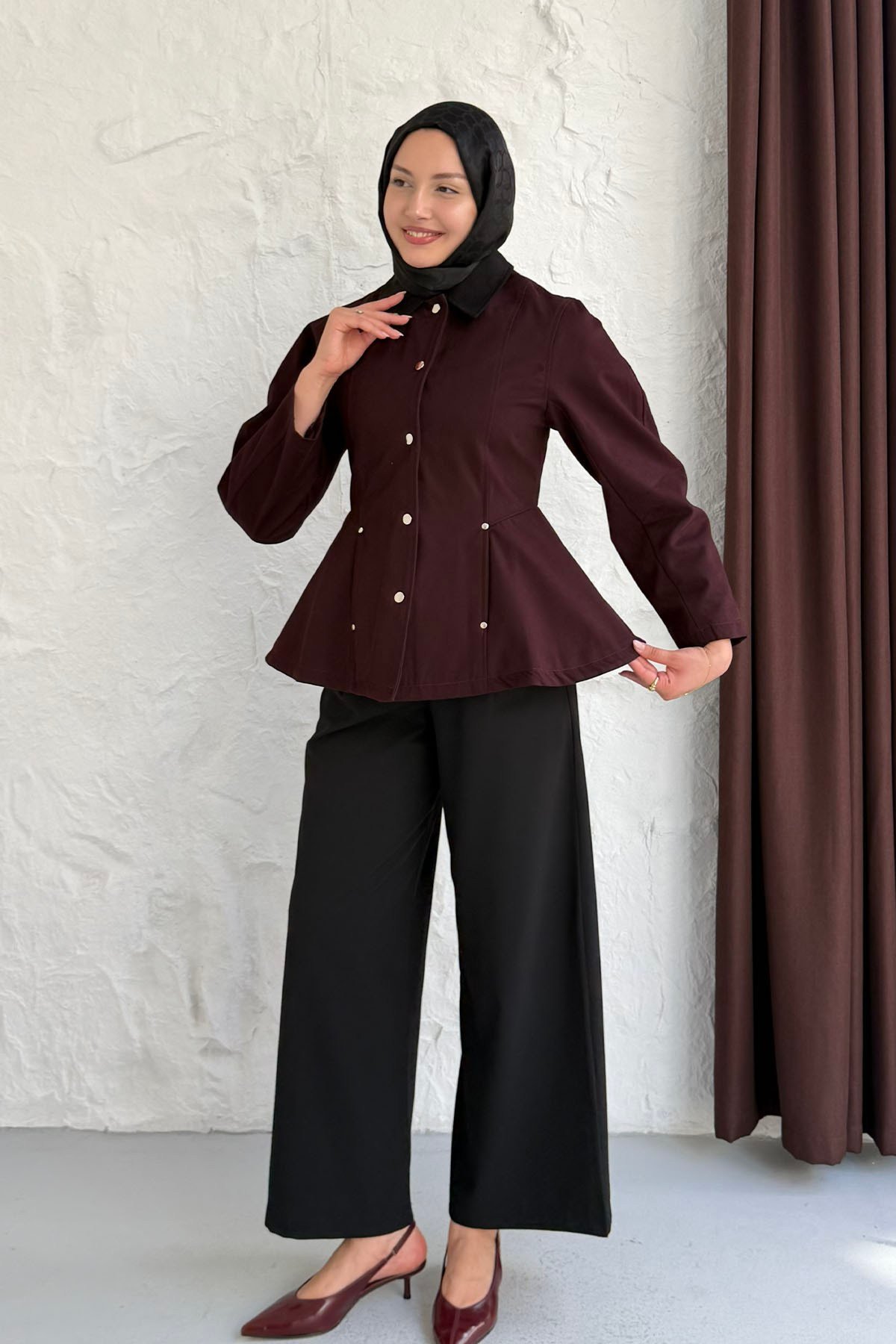 Çıtçıt Düğmeli Kontrast Yaka Cepli Peplum Ceket-MÜRDÜM