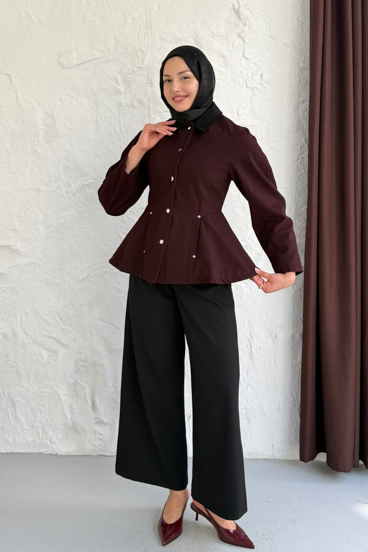 Çıtçıt Düğmeli Kontrast Yaka Cepli Peplum Ceket-MÜRDÜM