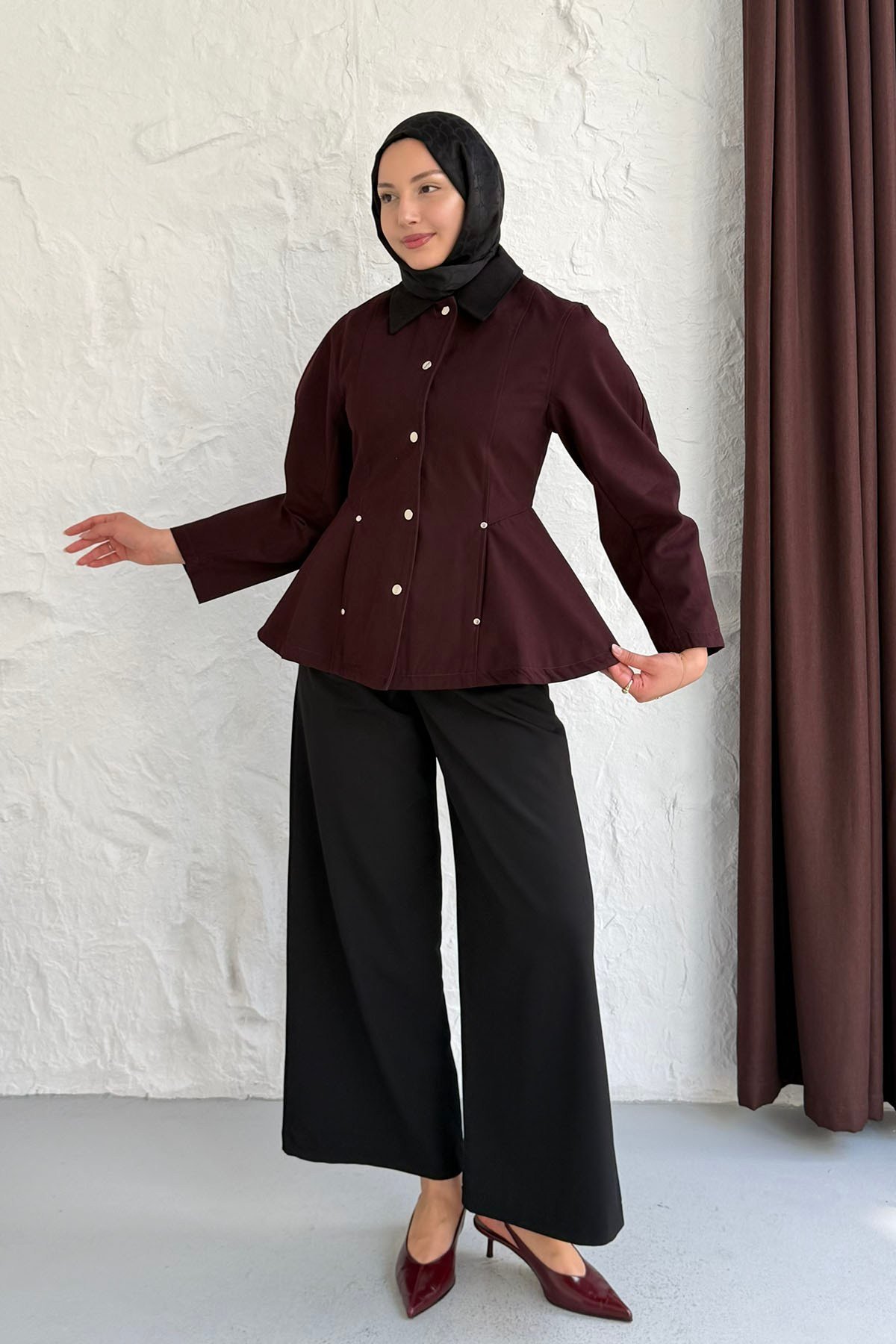 Çıtçıt Düğmeli Kontrast Yaka Cepli Peplum Ceket-MÜRDÜM