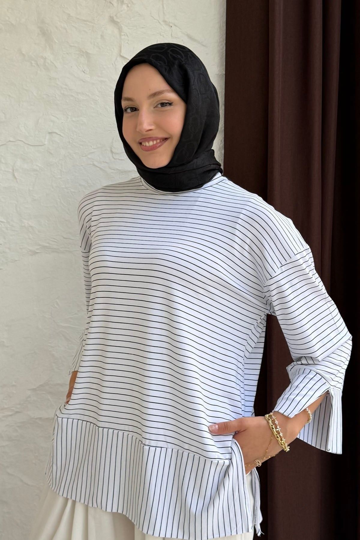 Çizgili Bisiklet Yaka Oversize Sweatshirt-BEYAZ