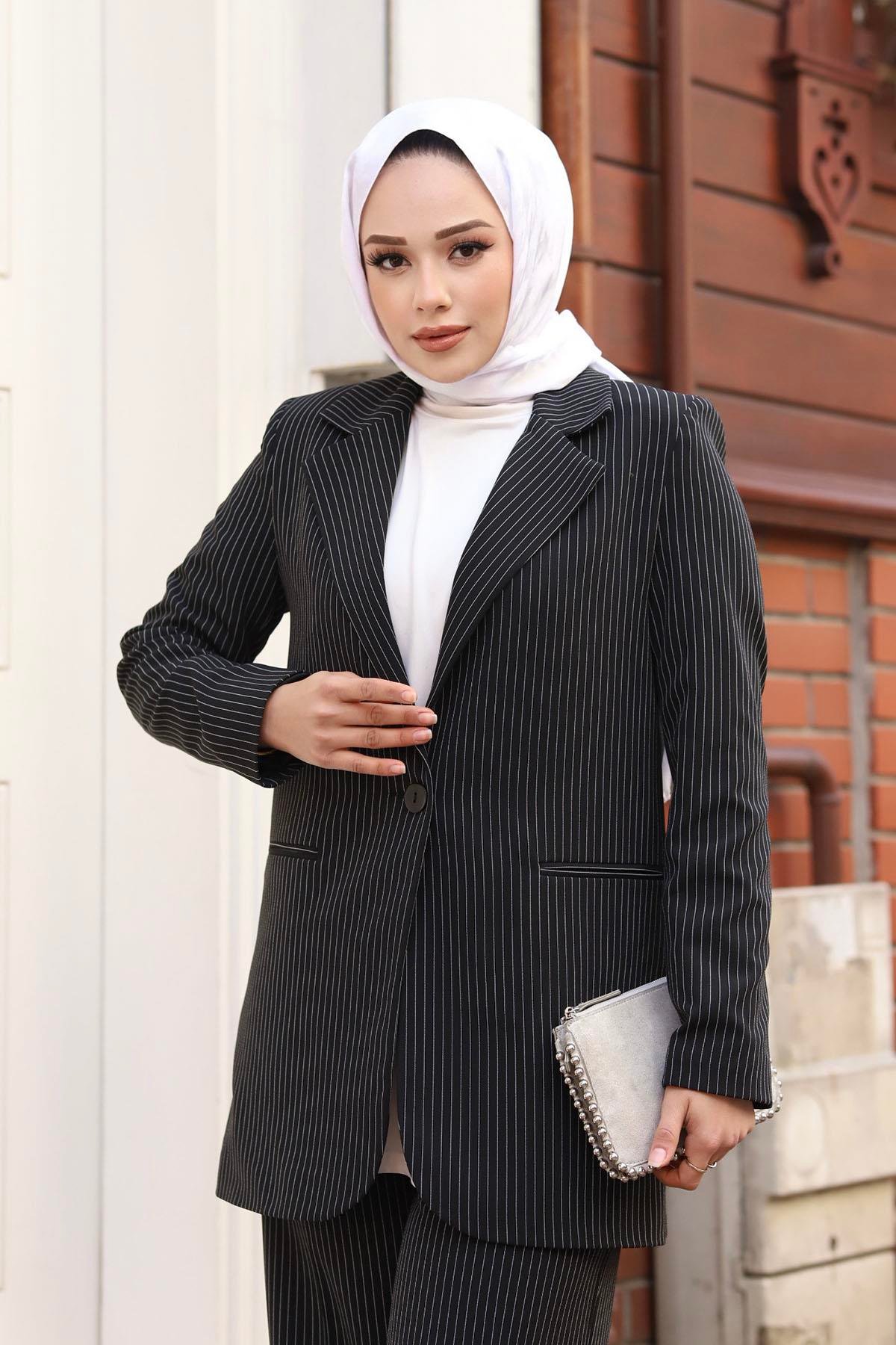 Çizgili Blazer Tesettür Takım-SİYAH