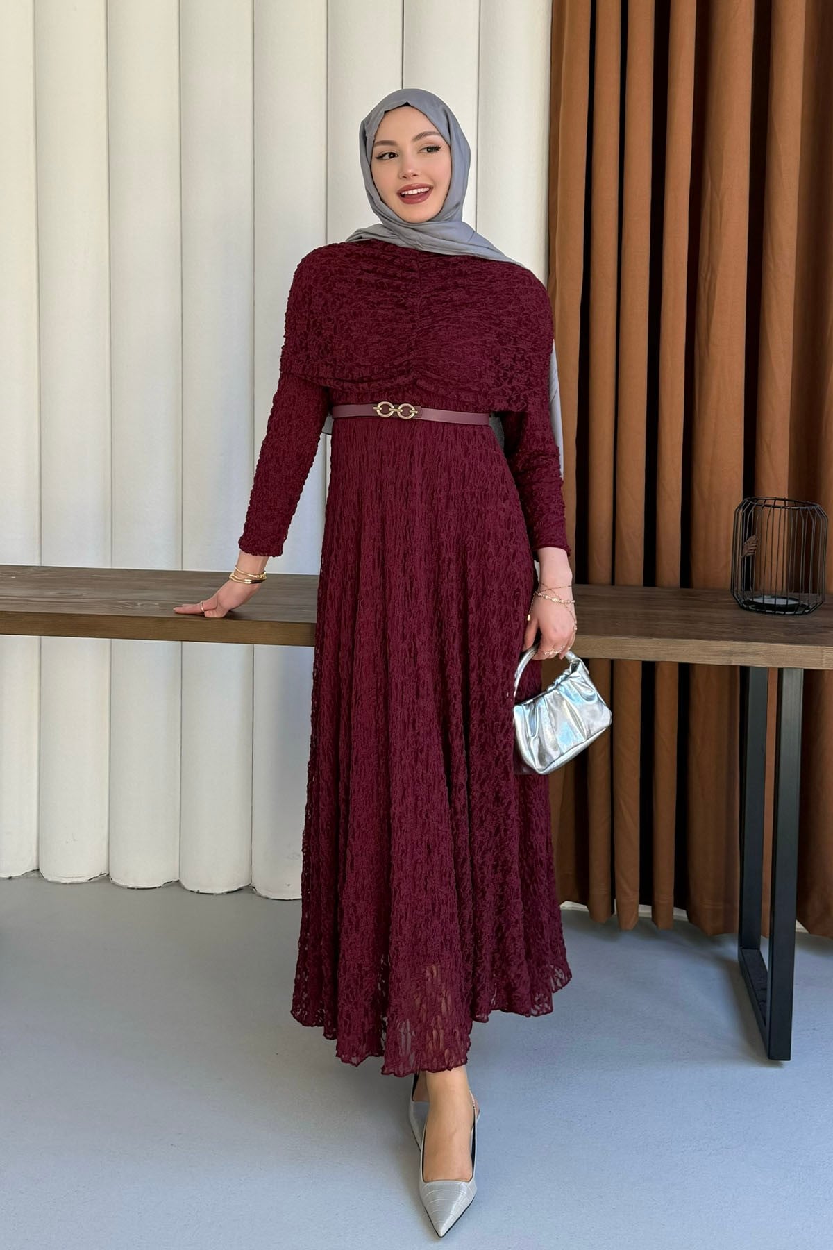 Elisa Dantel Detay Tasarım Tesettür Elbise-BORDO