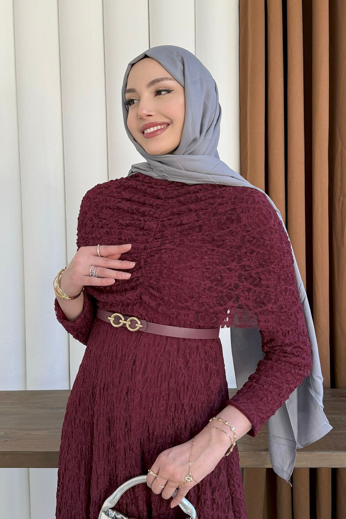 Elisa Dantel Detay Tasarım Tesettür Elbise-BORDO