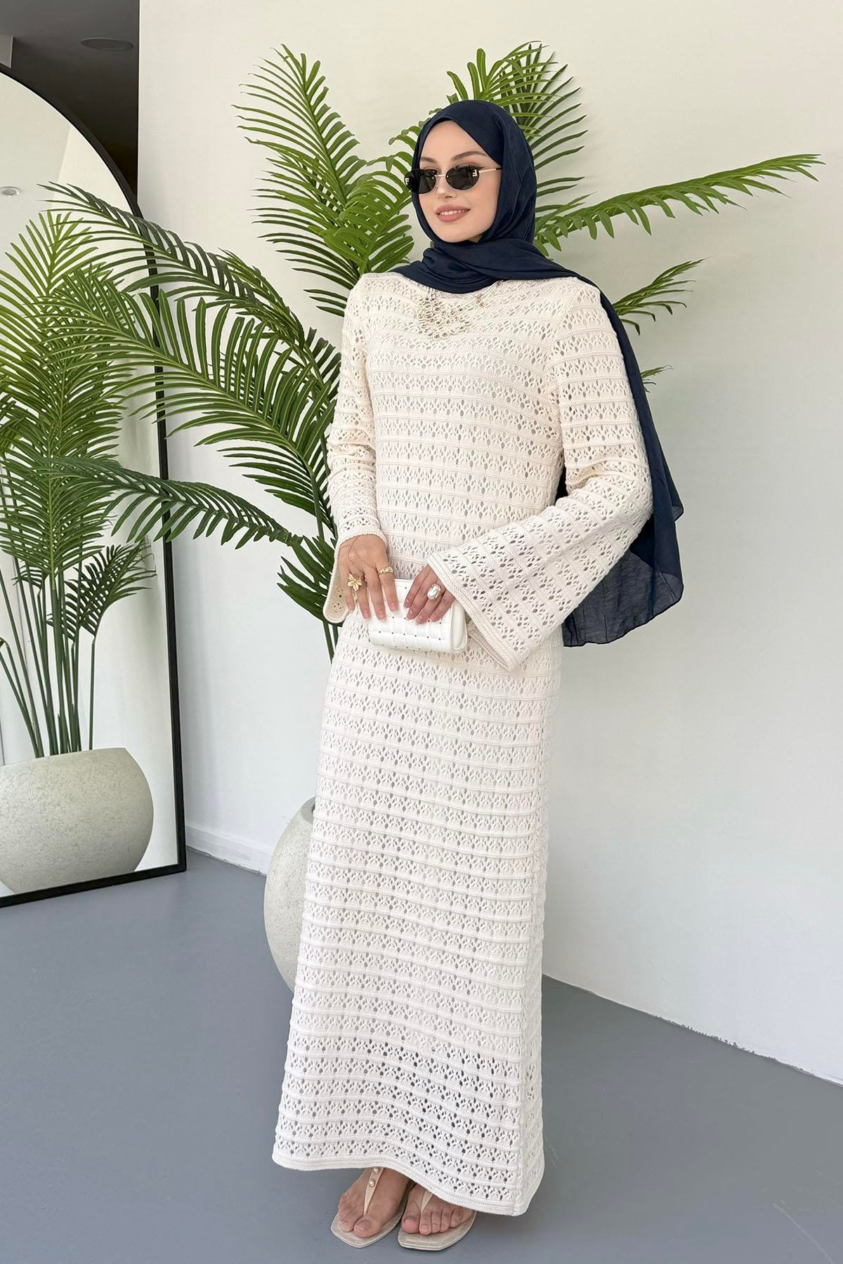 Eliza Doğal Dantel Tesettür Elbise-BEJ