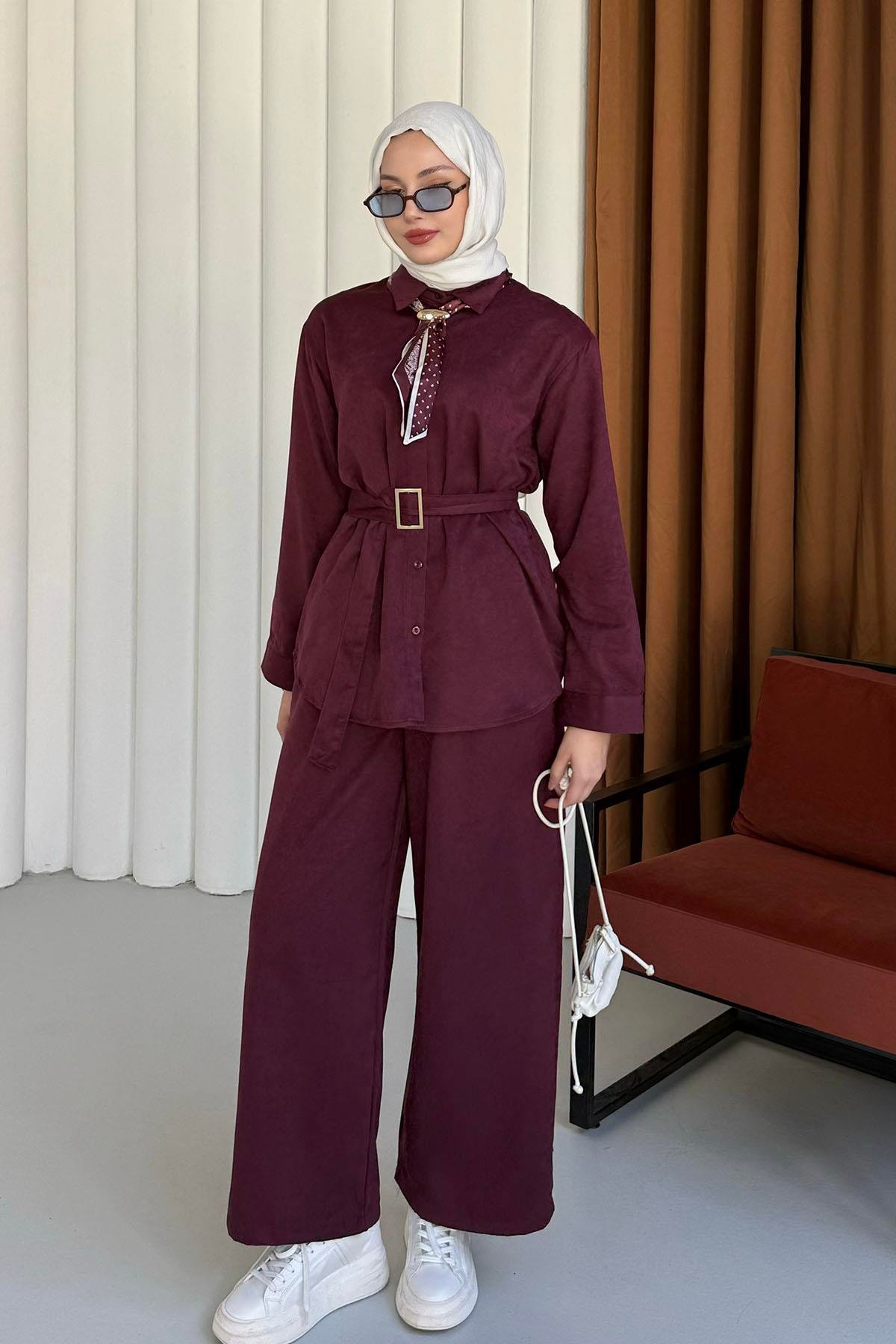Fular Detaylı Süet Kumaş Gömlek Pantolon Tesettür Takım-BORDO
