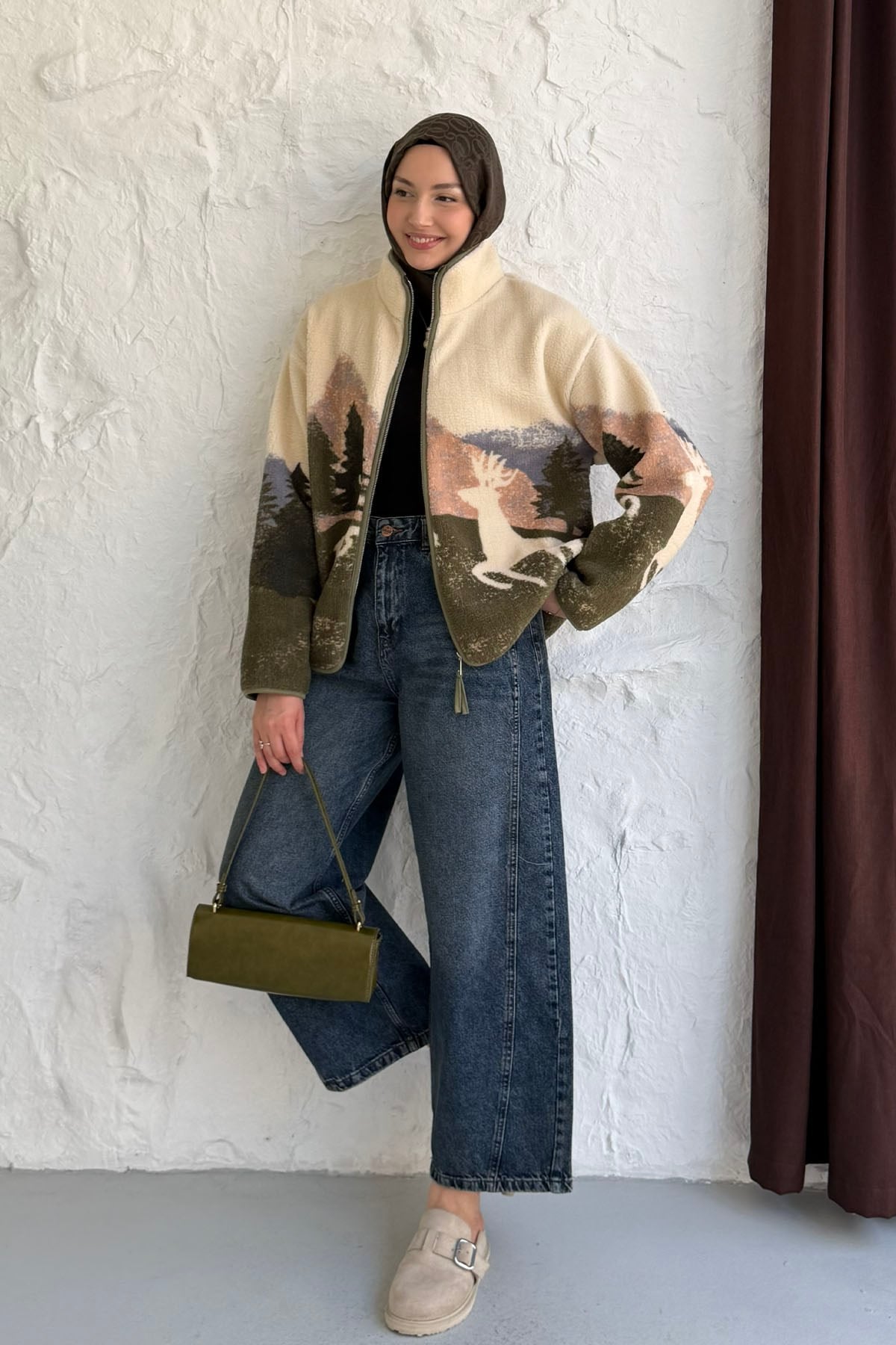 Geyik Desenli Fermuarlı Polar Sweatshirt-EKRU