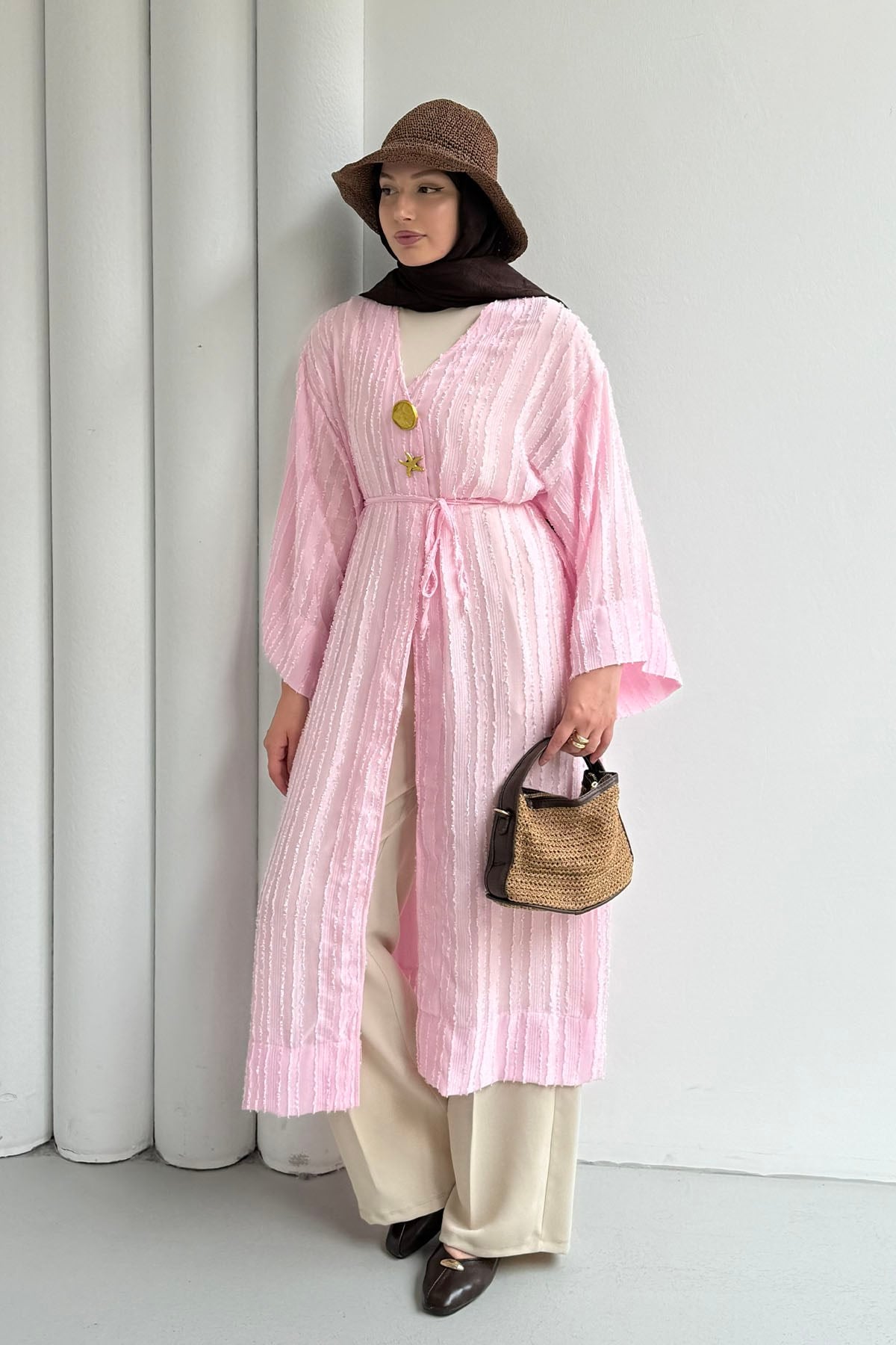 Gold Düğmeli Kumaş Kendinden Desenli Kimono-PEMBE
