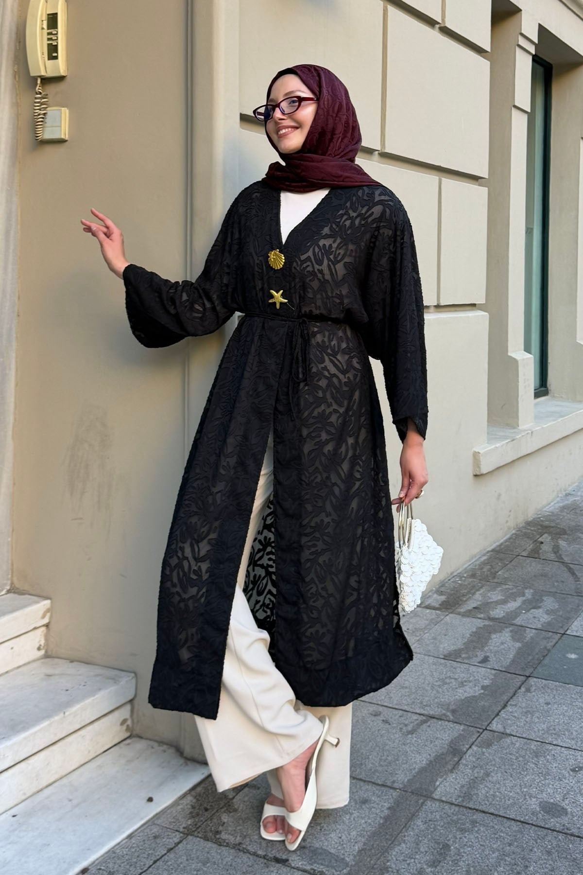 Gold Düğmeli Kumaş Kendinden Desenli Kimono-SİYAH