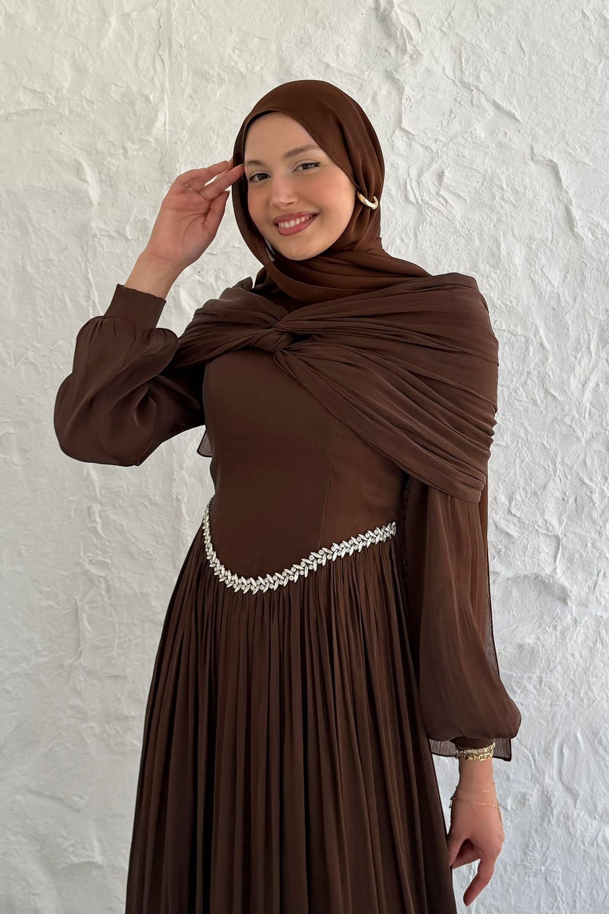 İnci Özel Tasarım Altı Küpürlü Janjan Tesettür Abiye-KAHVERENGİ