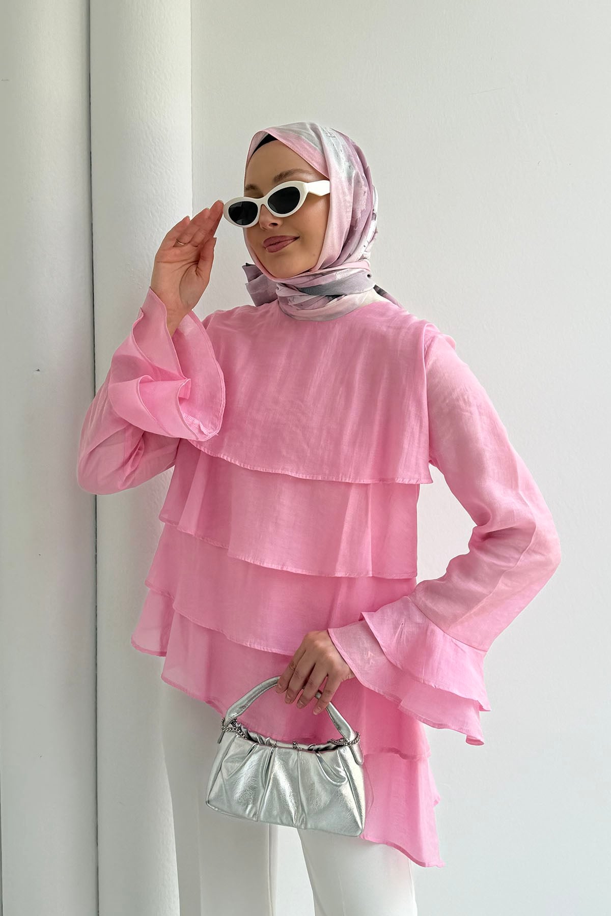 Katlı Volan Detaylı Bluz-PEMBE