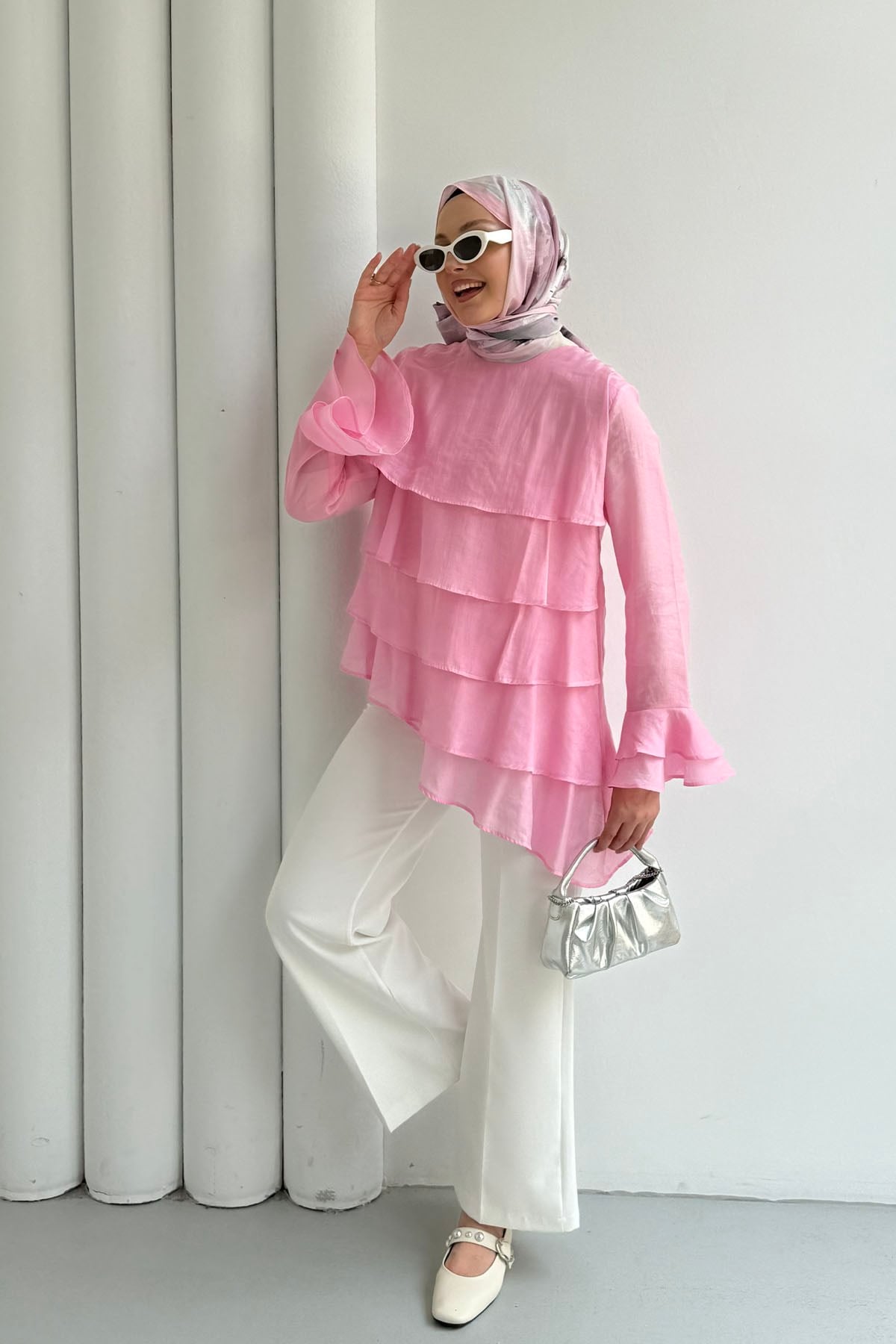 Katlı Volan Detaylı Bluz-PEMBE