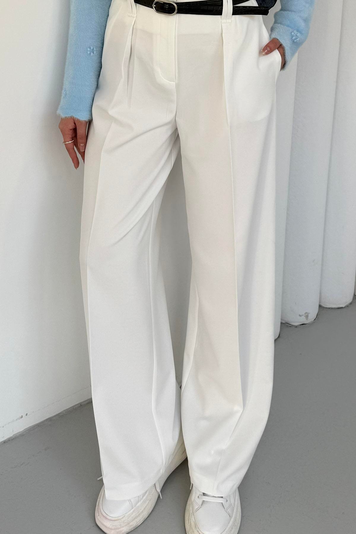 Kemer Detaylı Yüksek Bel Geniş Pantolon-BEYAZ