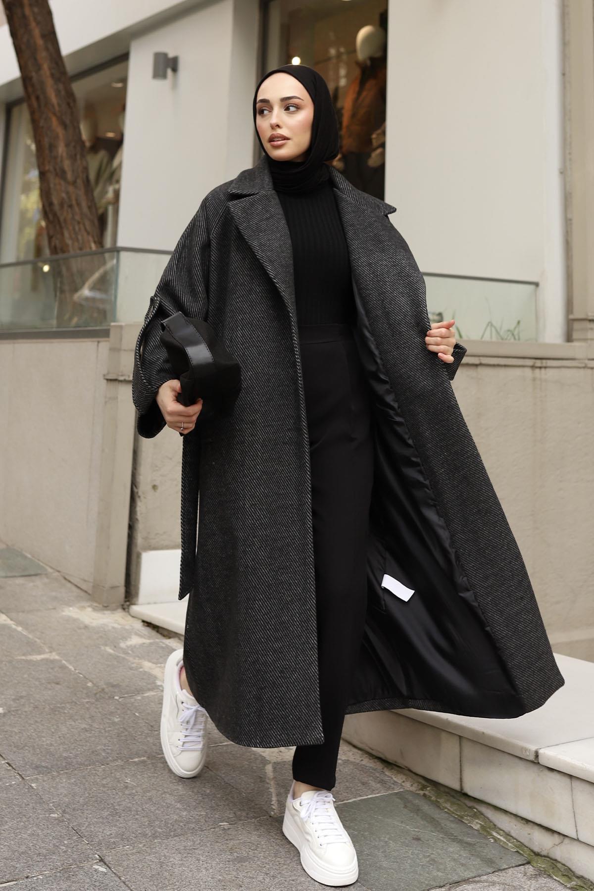 Kol Apoletli Uzun Kaşe Kaban-SİYAH