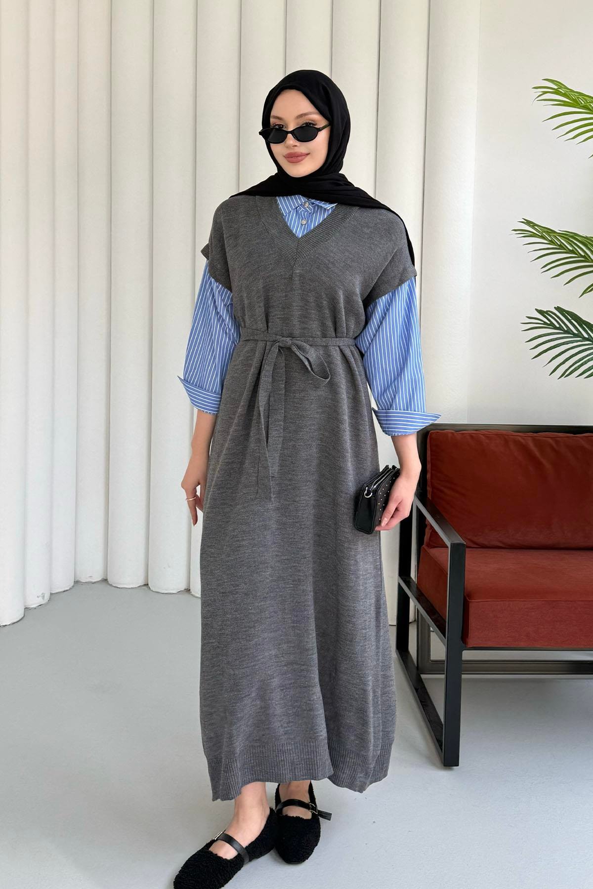 Kol Ve Yaka Gömlek Garnili Tesettür Elbise-GRİ
