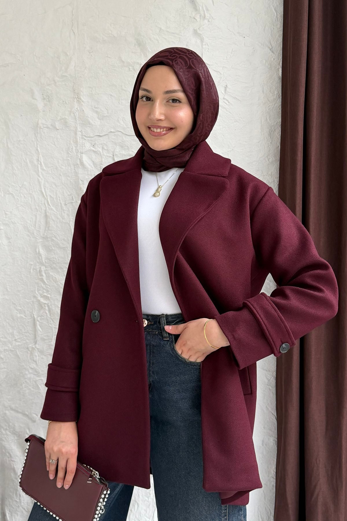 Kruvaze Yaka Çift Düğmeli Kısa Kaşe Kaban-BORDO