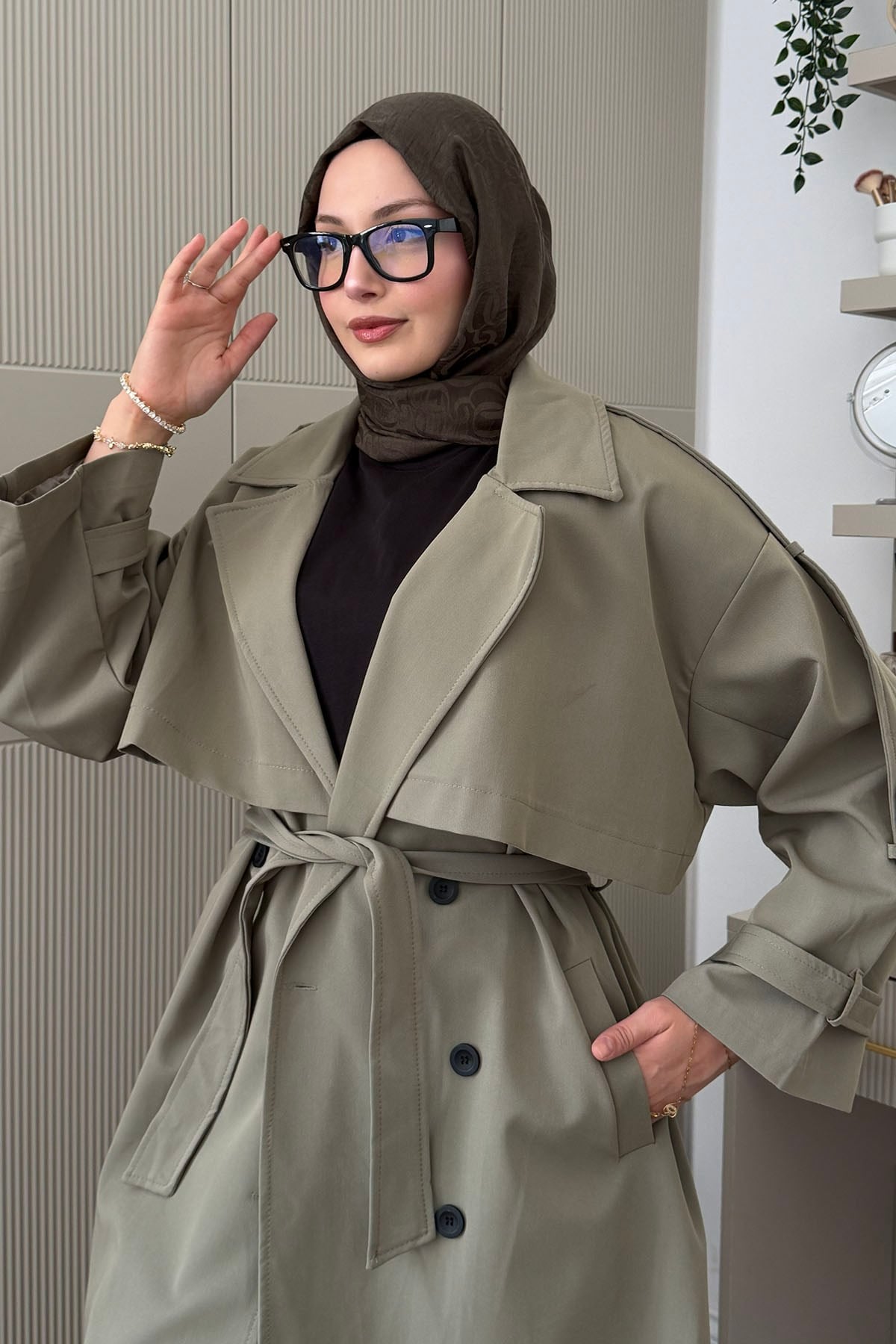 Kruvaze Yaka Kuşak Detaylı Oversize Trençkot-HAKİ YEŞİL