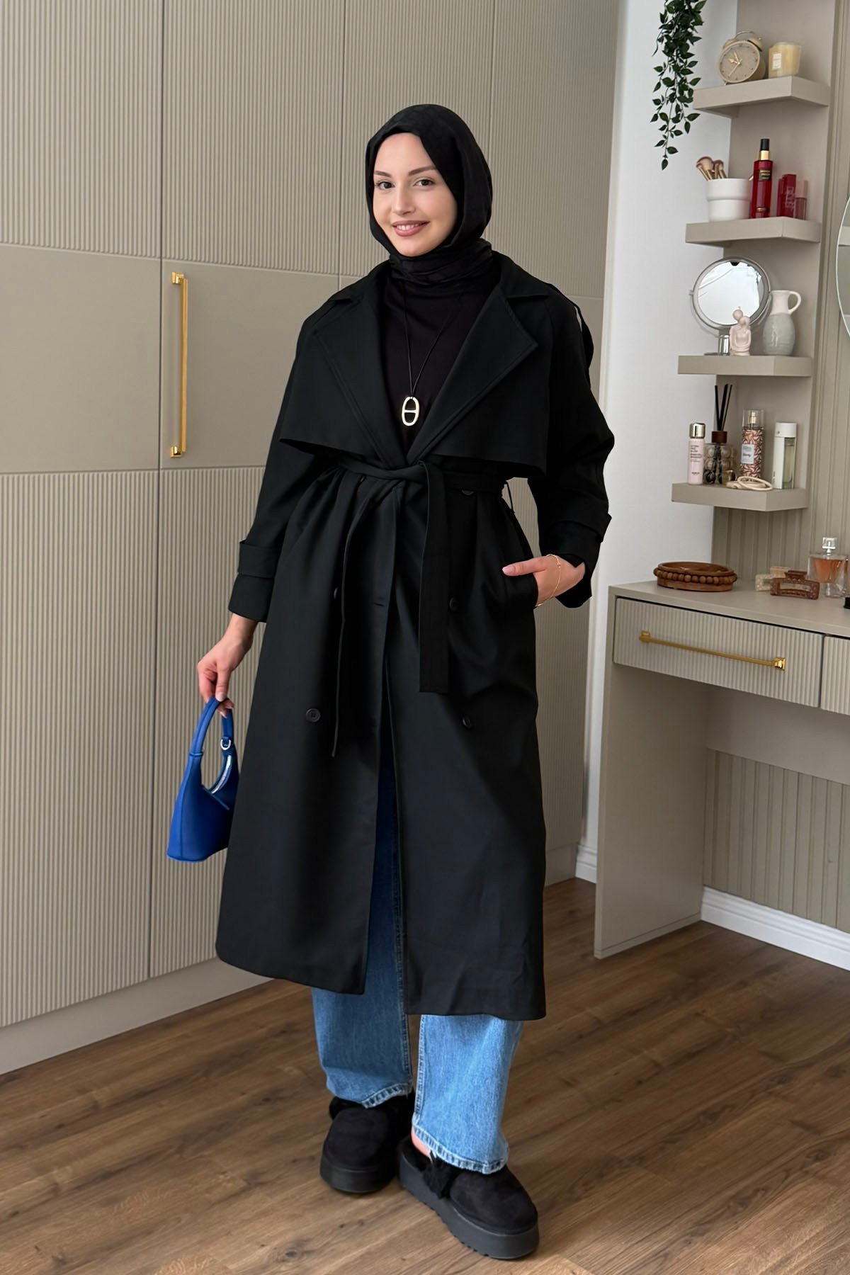 Kruvaze Yaka Kuşak Detaylı Oversize Uzun Trençkot-SİYAH