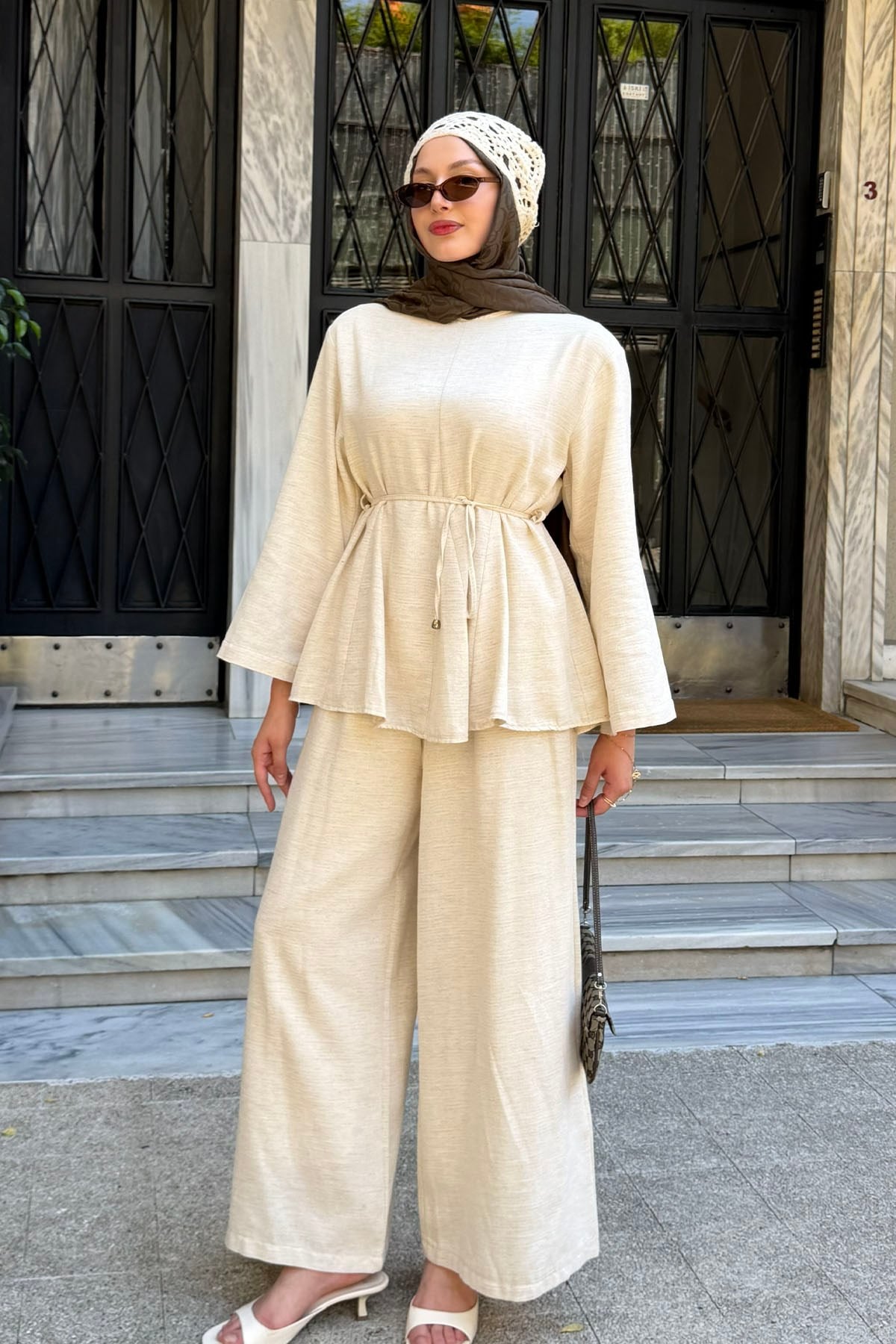 Kuşak Detaylı Godeli Keten Tunik Pantolon Tesettür Takım-BEJ