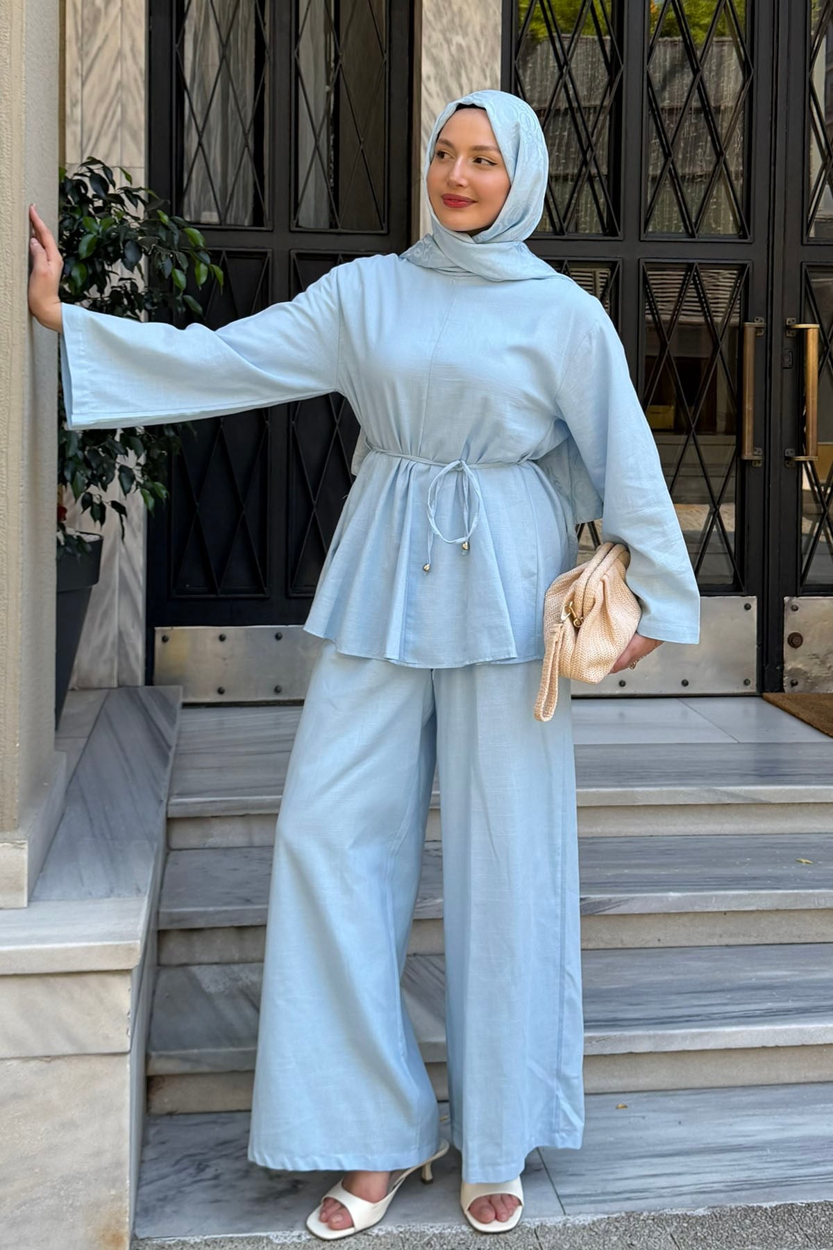 Kuşak Detaylı Godeli Keten Tunik Pantolon Tesettür Takım-BEBE MAVİ