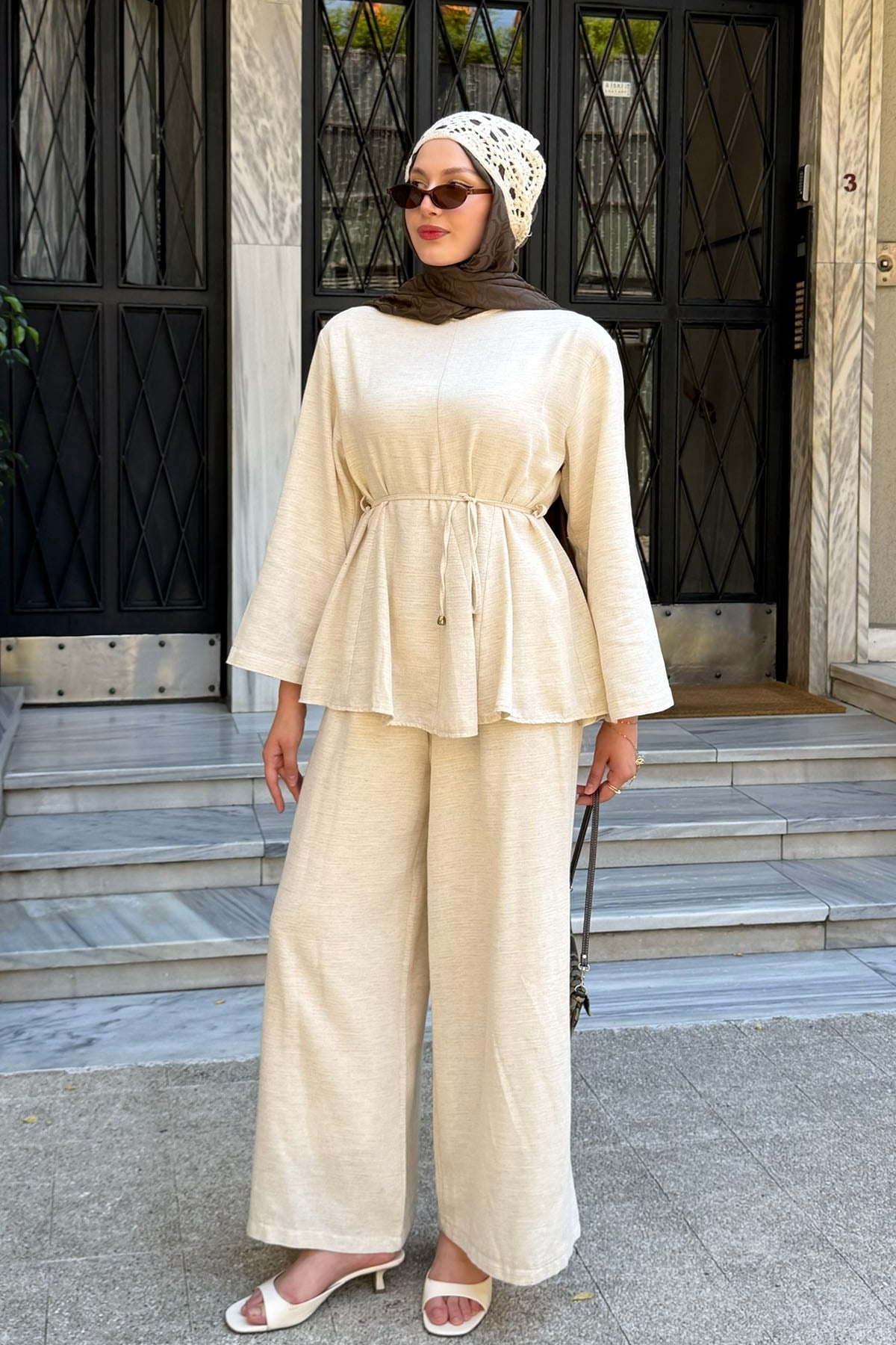 Kuşak Detaylı Godeli Keten Tunik Pantolon Tesettür Takım-BEJ