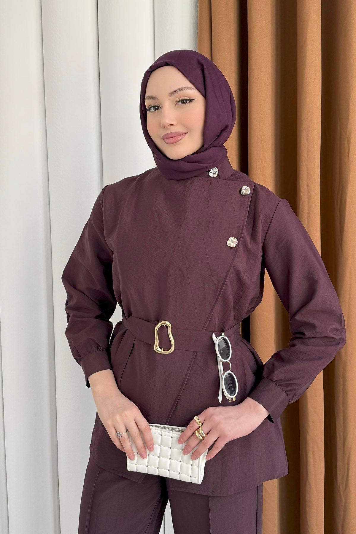 Minimal Asimetrik Kesim Pantolonlu Tesettür Takım-BORDO