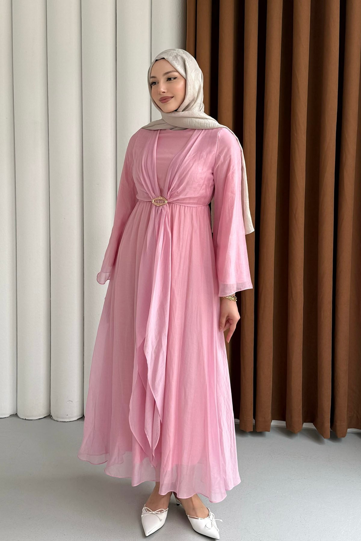 Modal Gold Broş Detaylı Tesettür Elbise-PEMBE