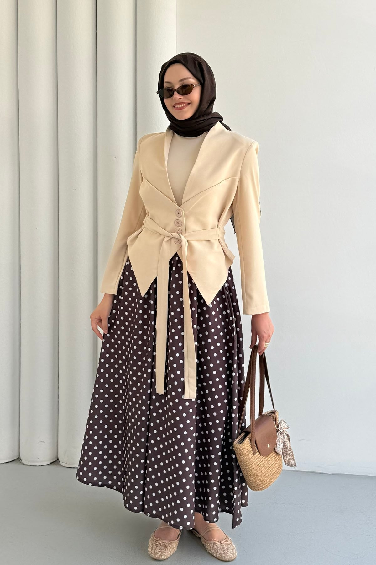 Modern Kesim Beli Pile Detaylı Bağcıklı Ceket-TAŞ