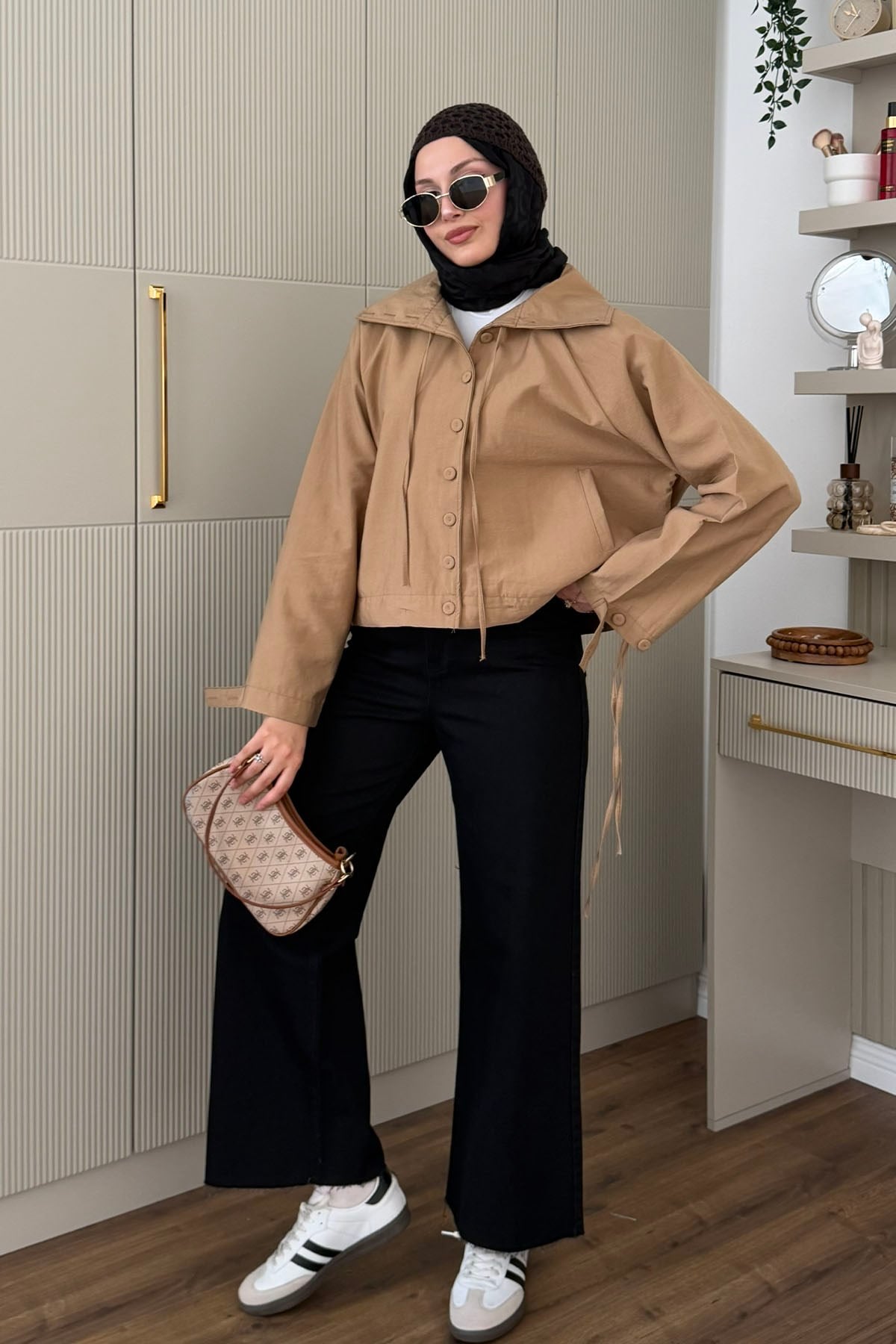 Önden Düğmeli Bağcıklı Ceket-CAMEL