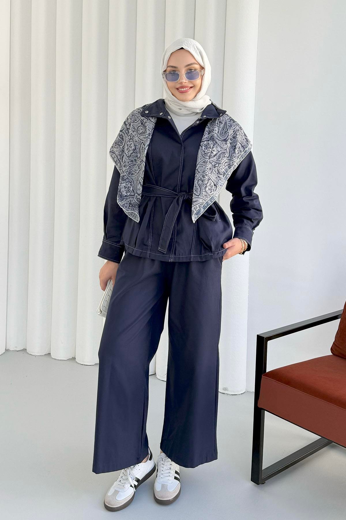 Önü Çıtçıt Detaylı Gabardin Tesettür Takım-LACİVERT