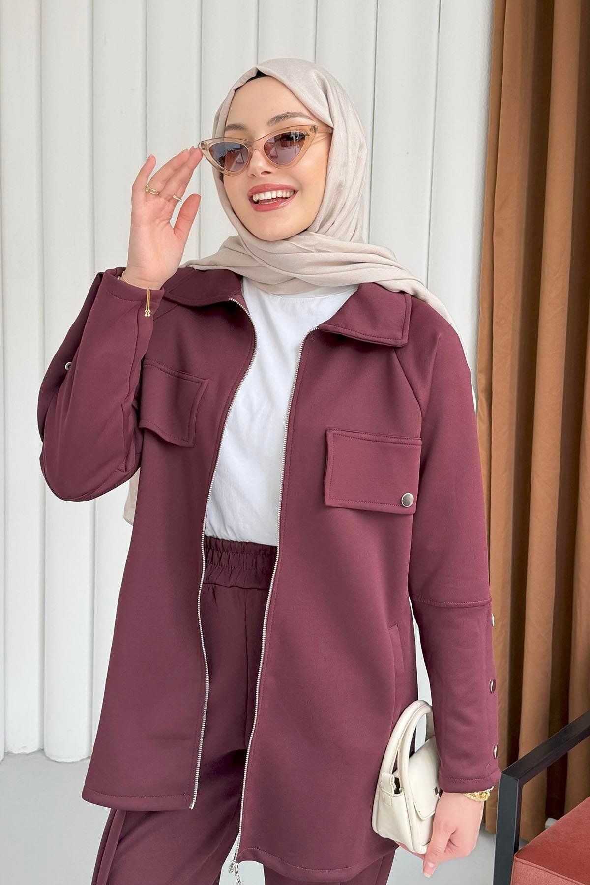 Önü Fermuarlı Çıt Çıt Detaylı Tesettür Takım-BORDO