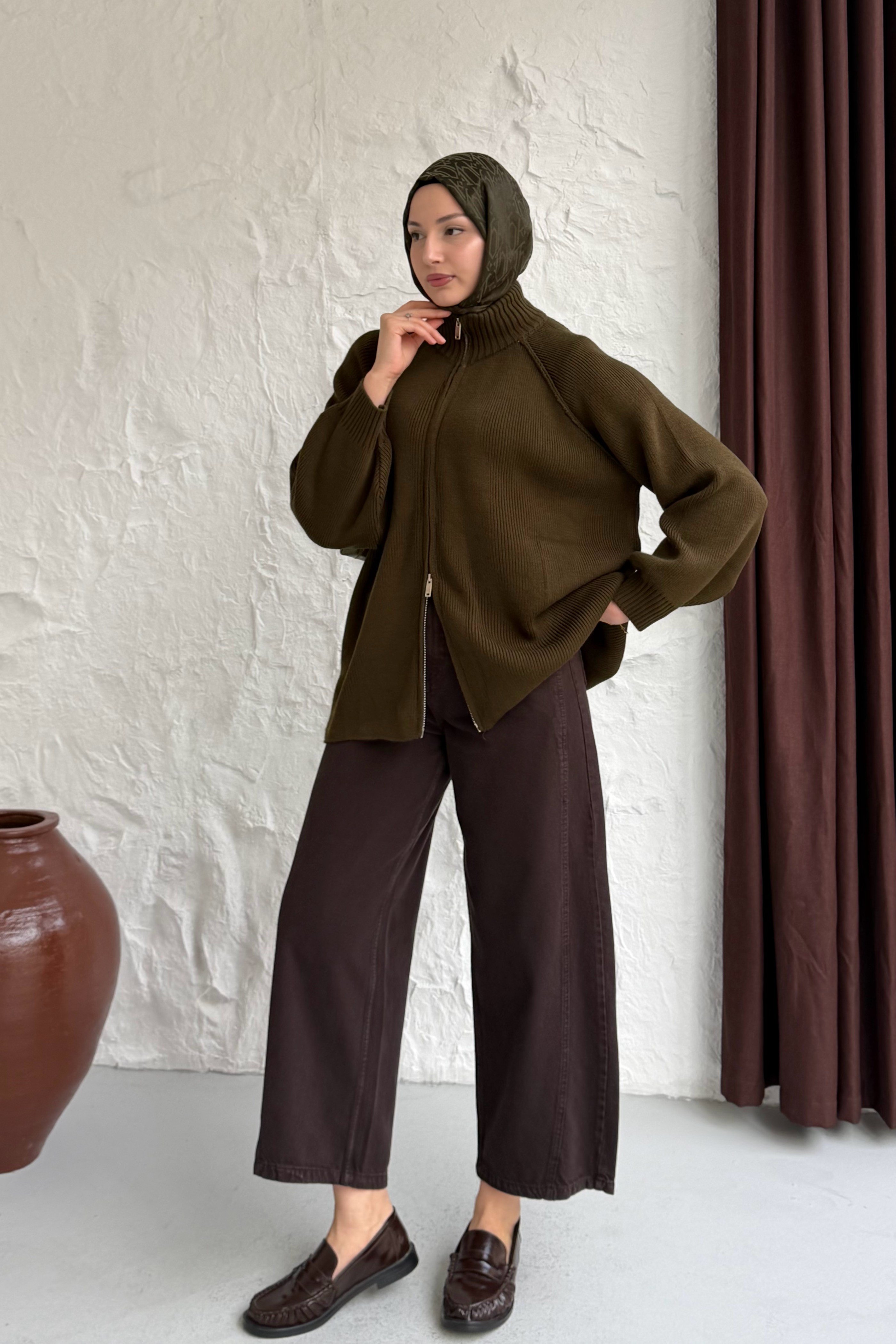 Oversize Dik Yaka Boydan Fermuarlı Triko Hırka-HAKİ YEŞİL