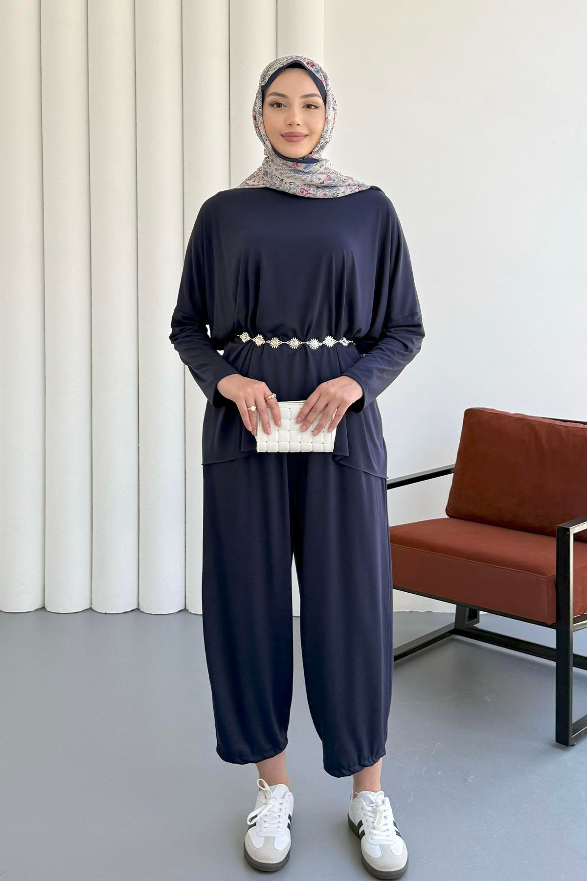 Oysho Süprem Kumaş Yandan Yırtmaçlı Tesettür Takım-LACİVERT