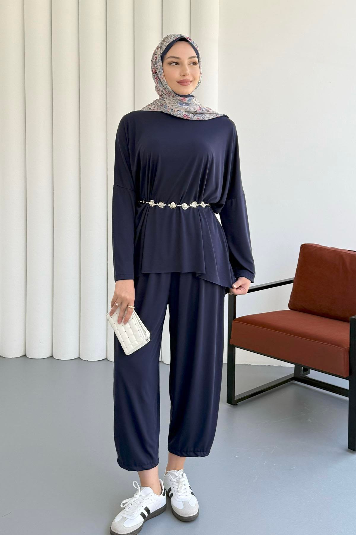 Oysho Süprem Kumaş Yandan Yırtmaçlı Tesettür Takım-LACİVERT