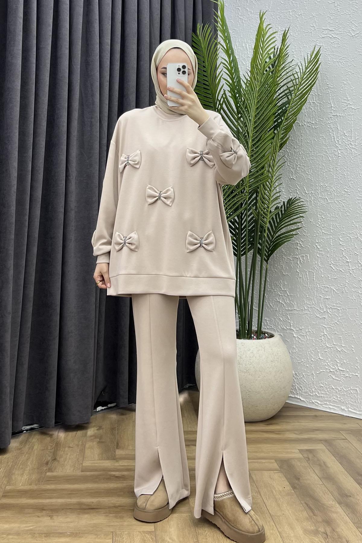 Pantolonu Yırtmaçlı Fiyonuklu Tesettür Takım-TAŞ