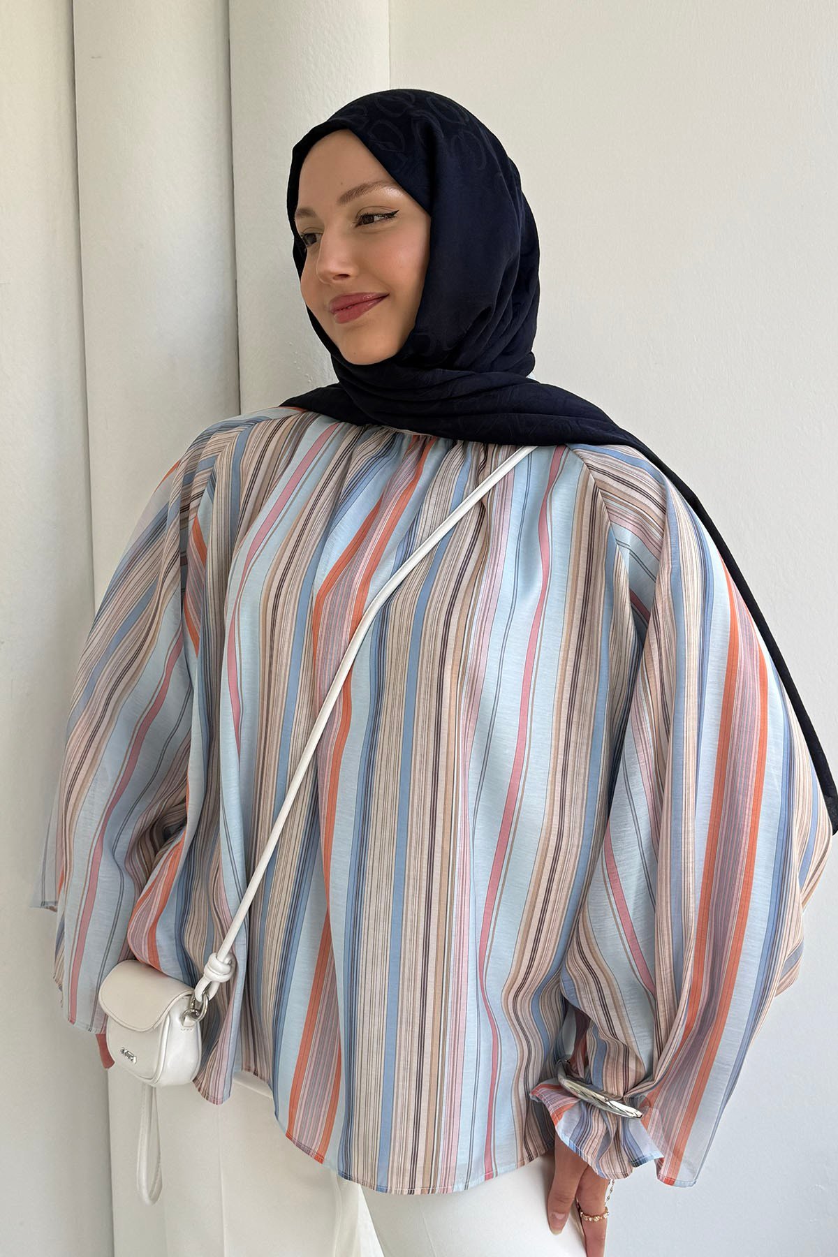 Pastel Çizgi Desenli Rahat Kesim Gömlek-MAVİ