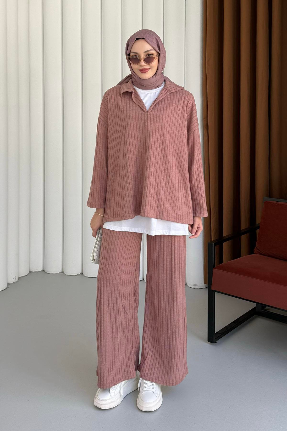 Polo Yaka Kumaş Fitilli Pantolonlu Tesettür  Takım-PEMBE