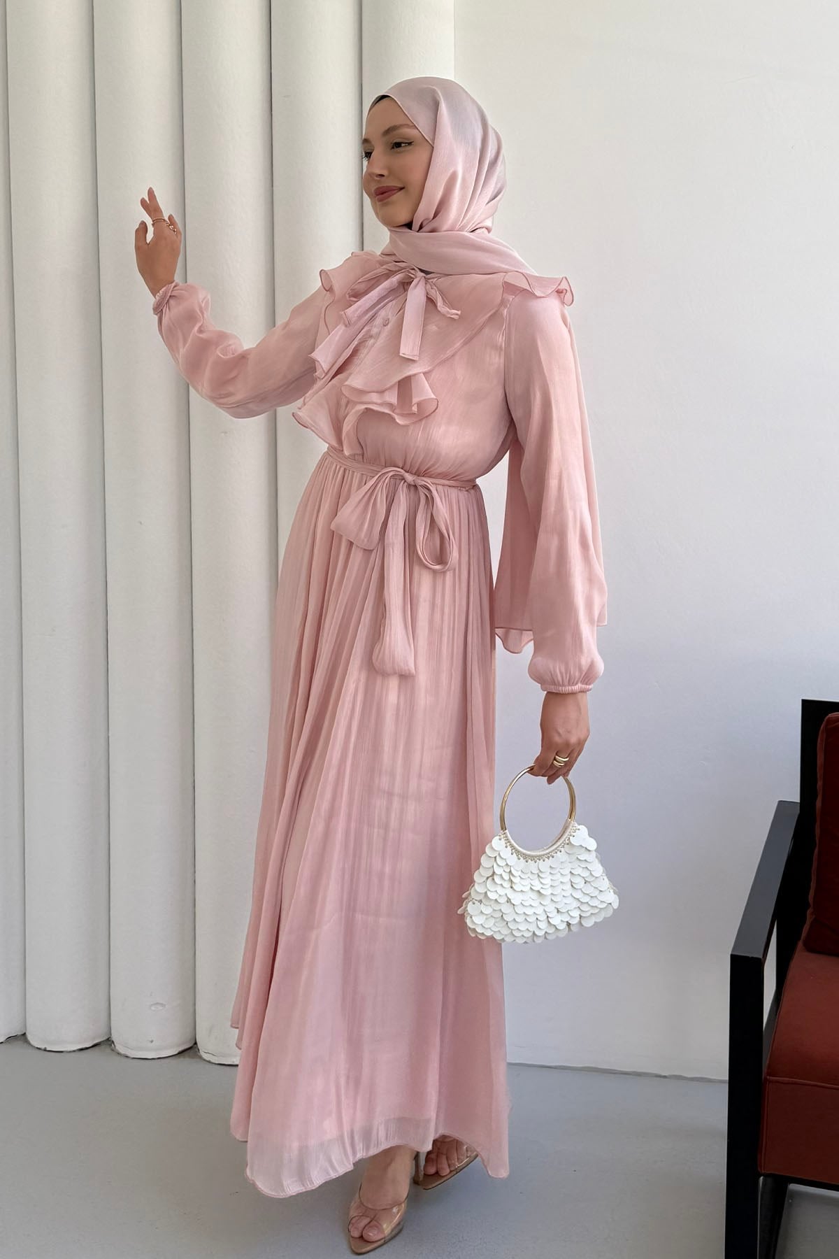 Premium Janjan Kumaş Yarım Düğmeli Tesettür Elbise-PEMBE