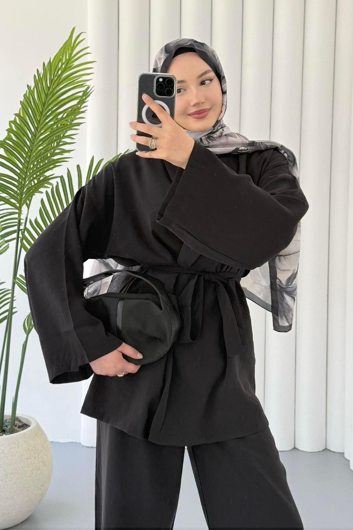 Seyyar Kuşaklı Kimono Pantolonlu Tesettür Takım-SİYAH