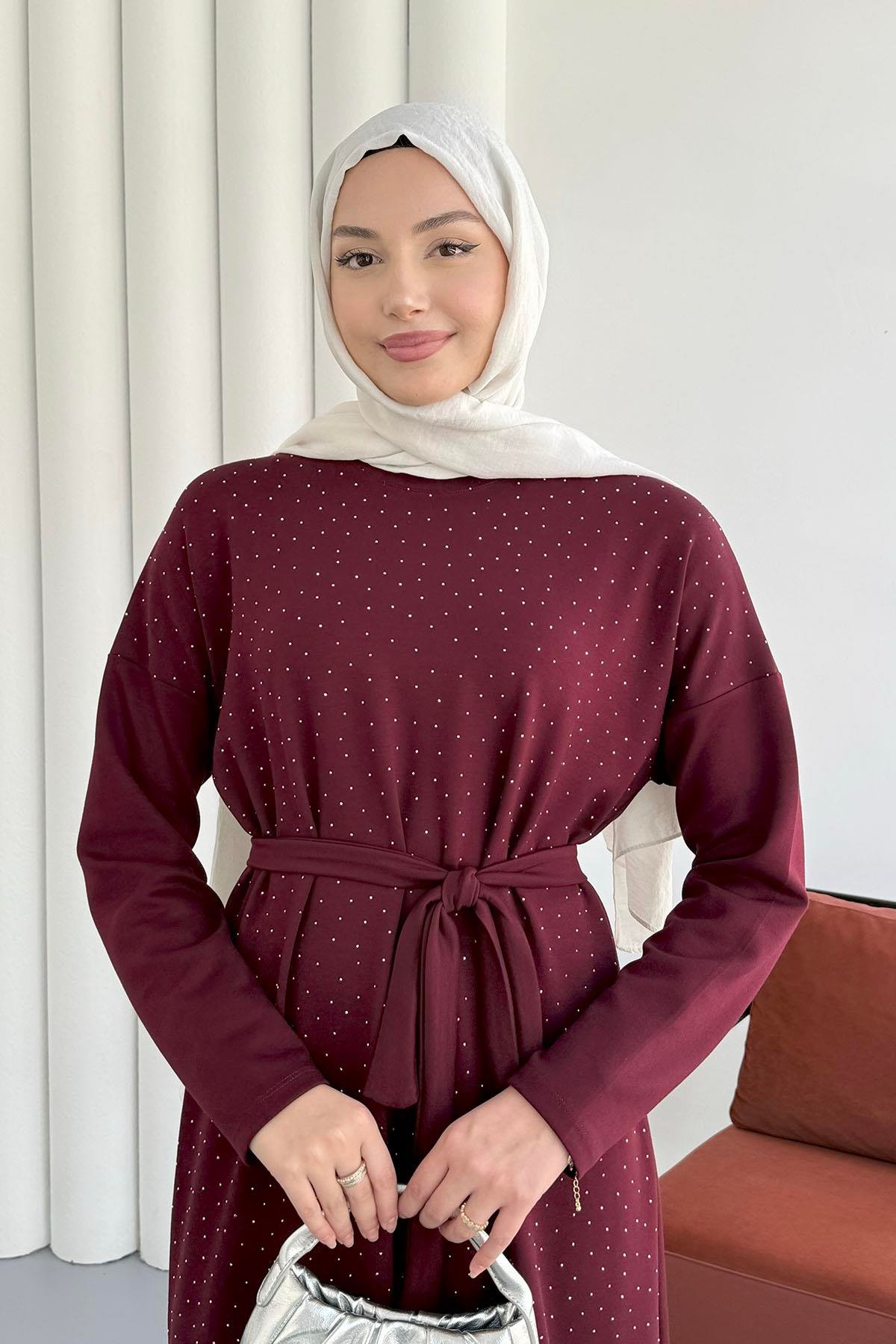 Seyyar Kuşaklı Önü Taşlı Oysho Tesettür Elbise-BORDO