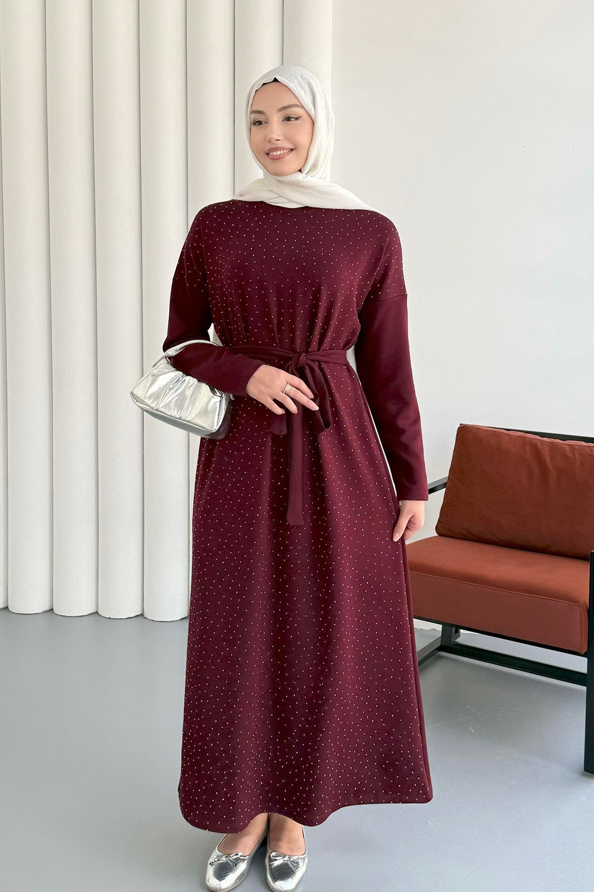 Seyyar Kuşaklı Önü Taşlı Oysho Tesettür Elbise-BORDO