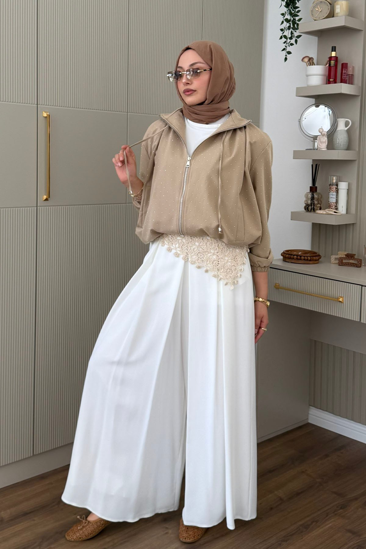 Taş İşlemeli Oversize Ön Fermuarlı Bomber Ceket-CAMEL