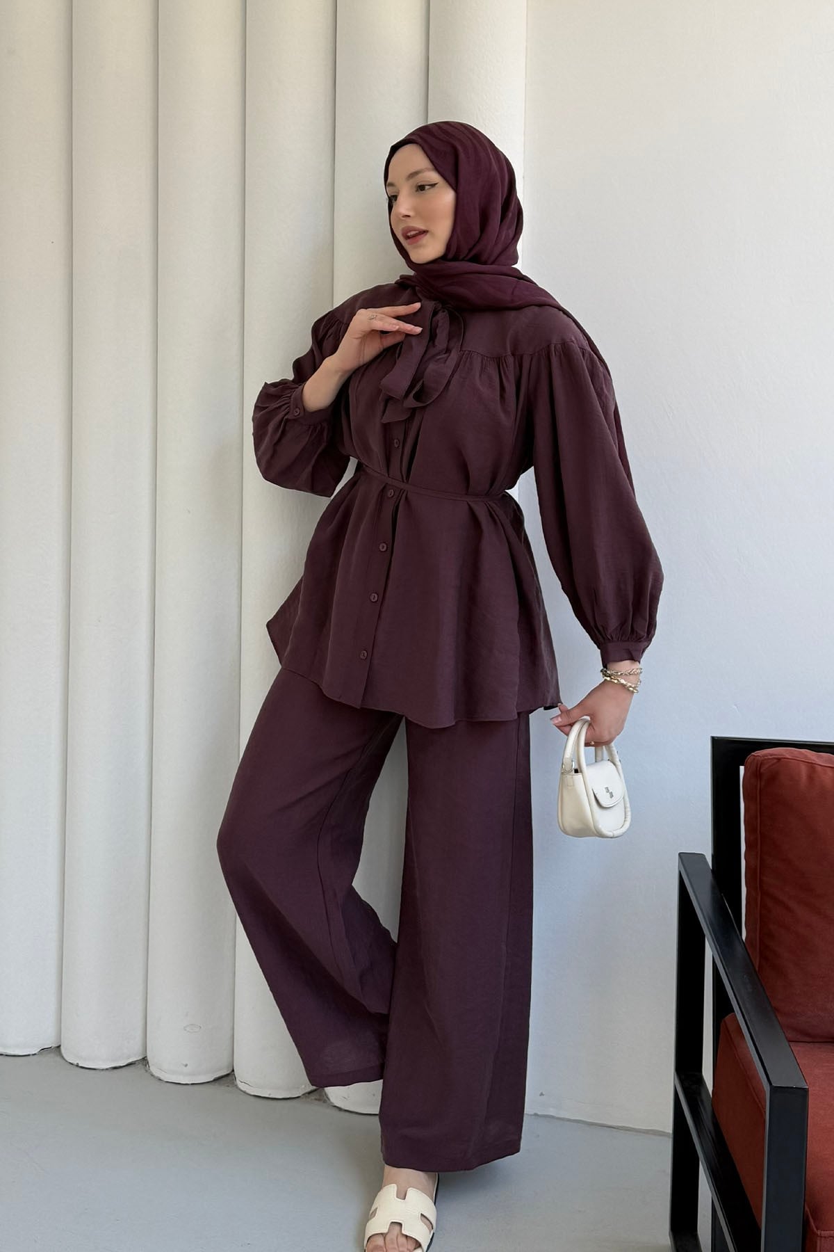 Yaka Bağlamalı Gömlek Pantolon Tesettür Takım-MÜRDÜM