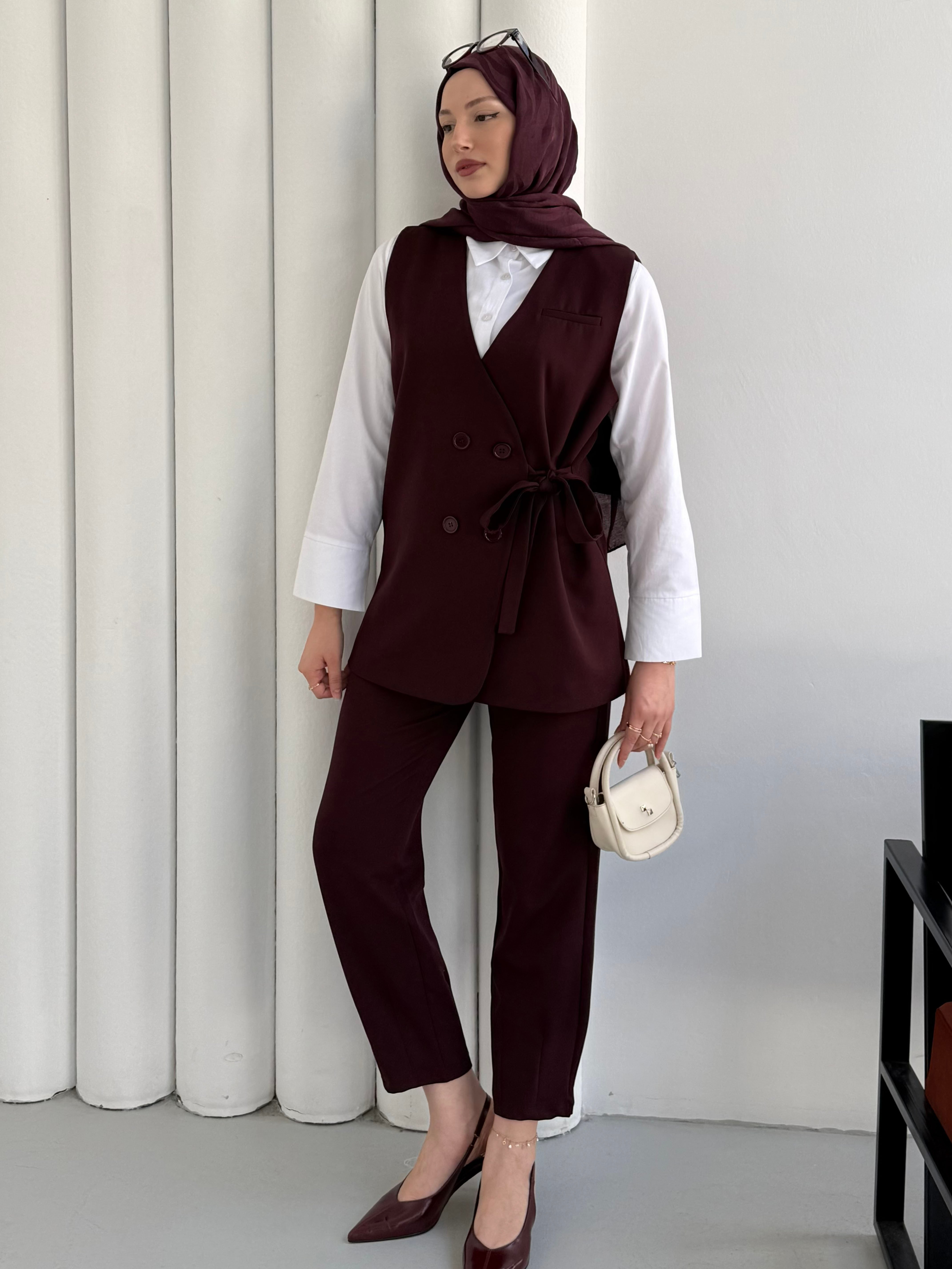 Yan Bağlama Detaylı Yelekli Pantolon Tesettür Takım-BORDO