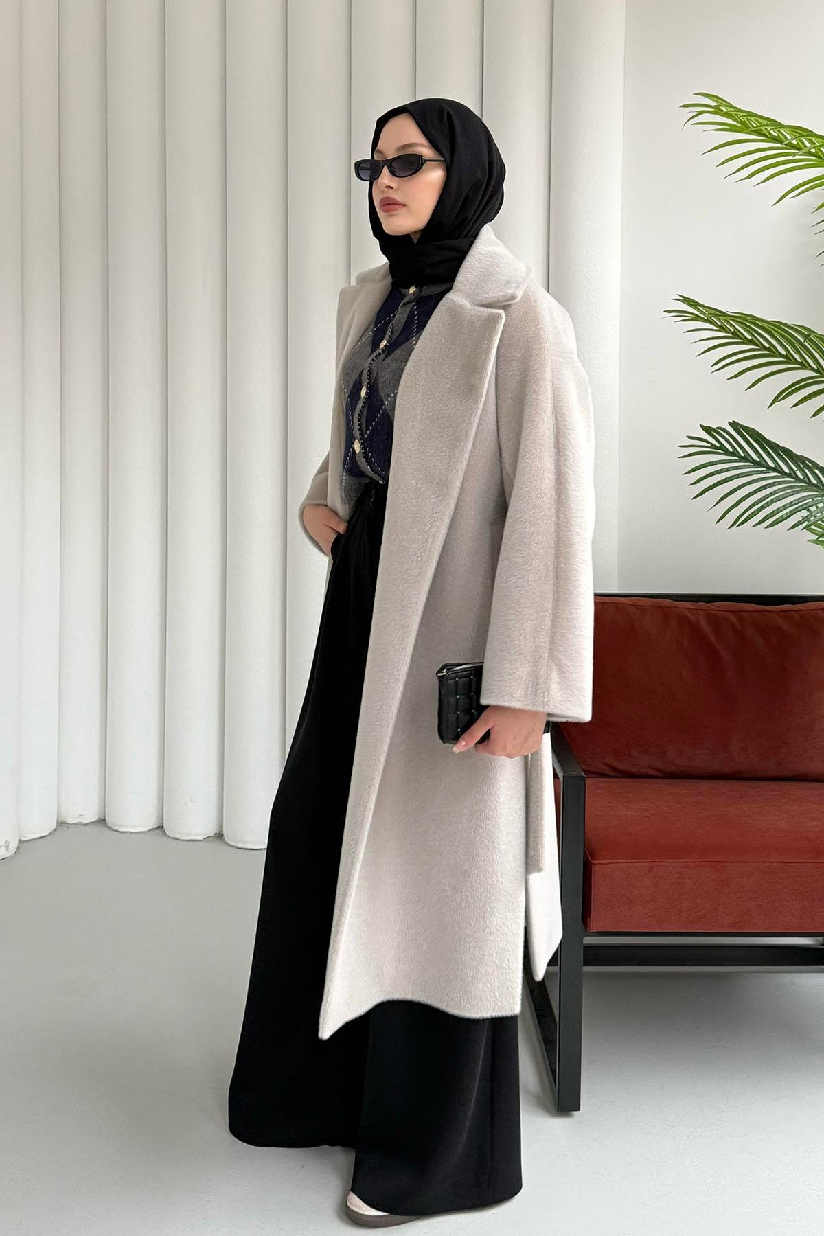 Yandan Yırtmaçlı Kuşaklı Kürk Kaban-VİZON