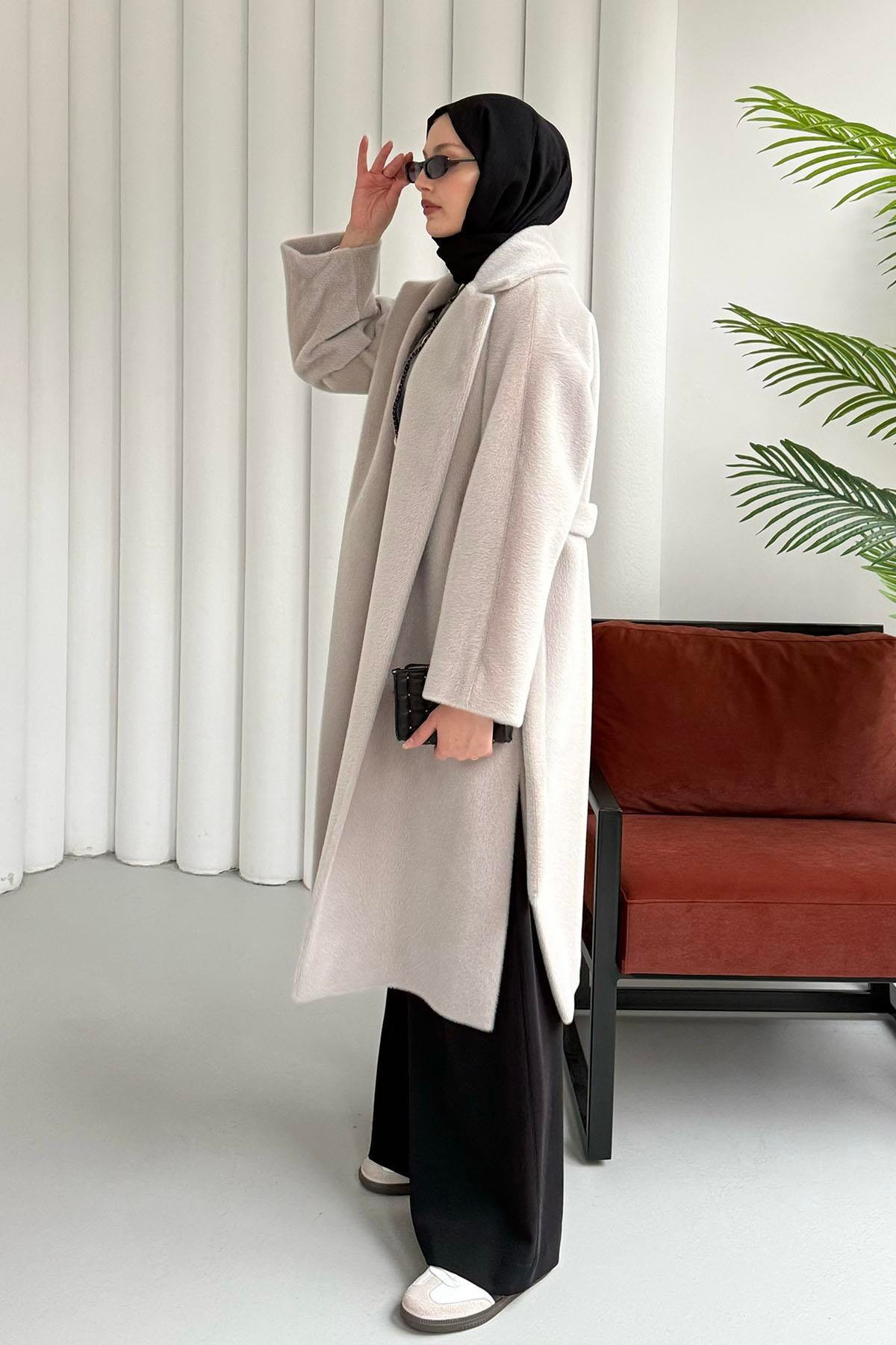 Yandan Yırtmaçlı Kuşaklı Kürk Kaban-VİZON