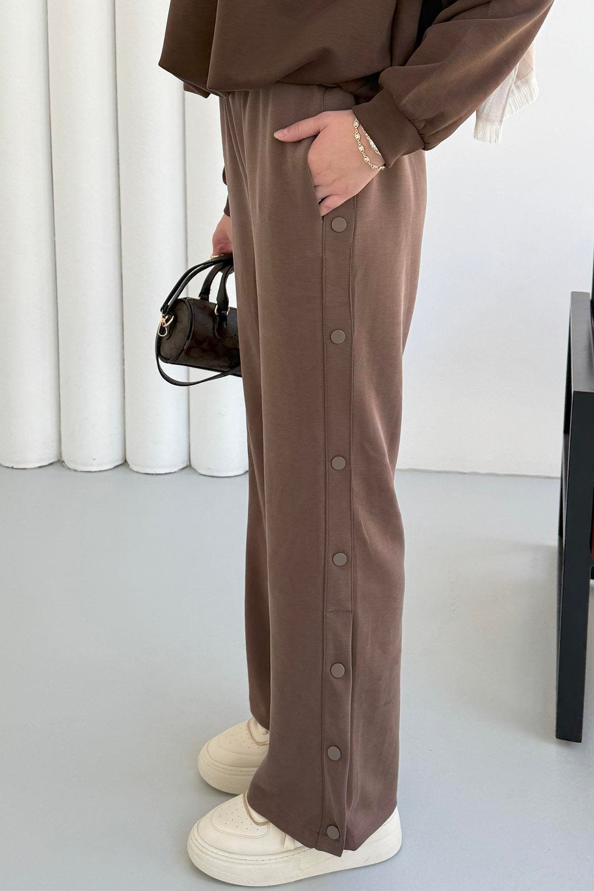 Yanları Çıt Çıt Detaylı Oysho Kumaş Pantolon-KAHVERENGİ