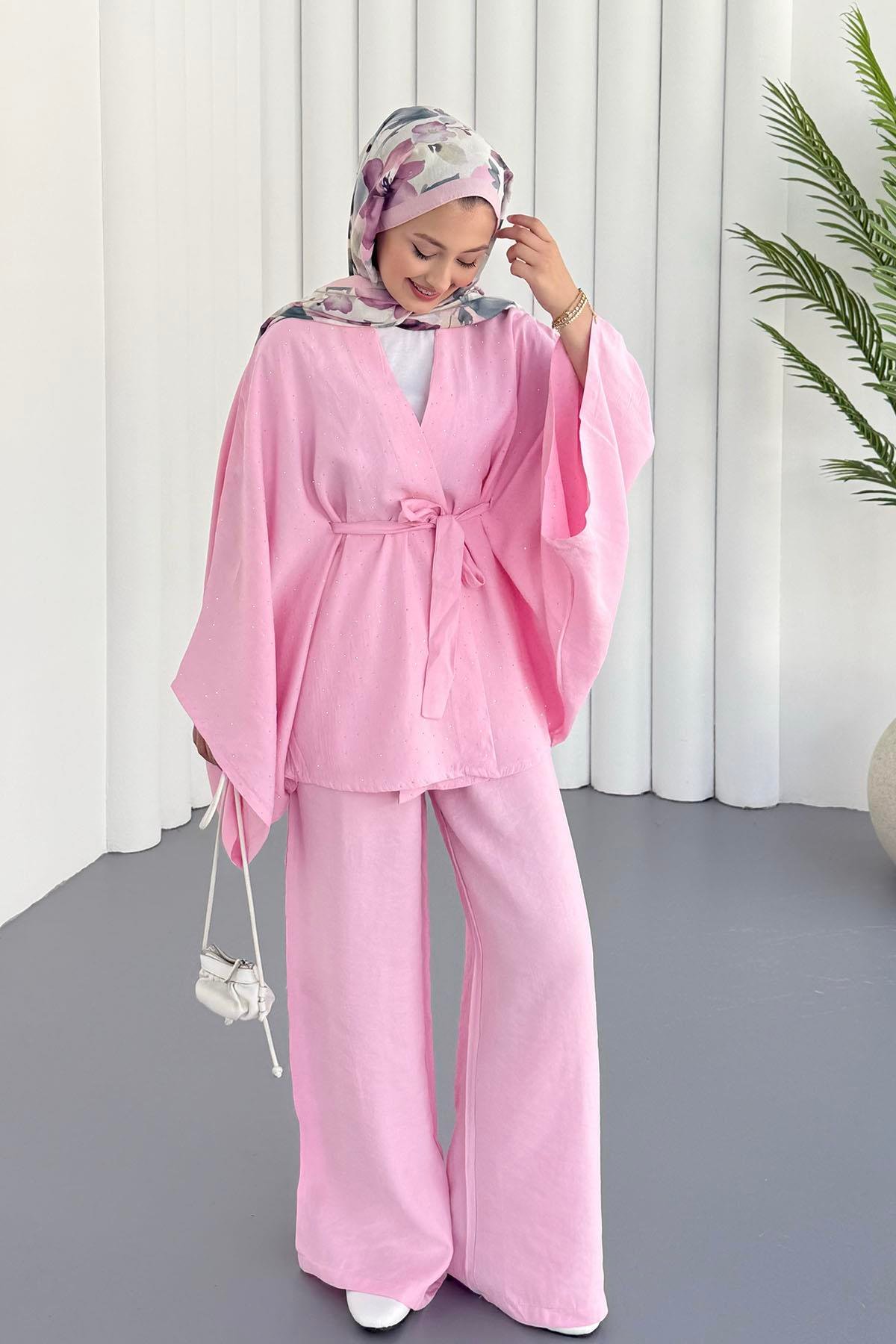 Yarasa Kol Taş Serpmeli Kimono Tesettür Takım-PEMBE