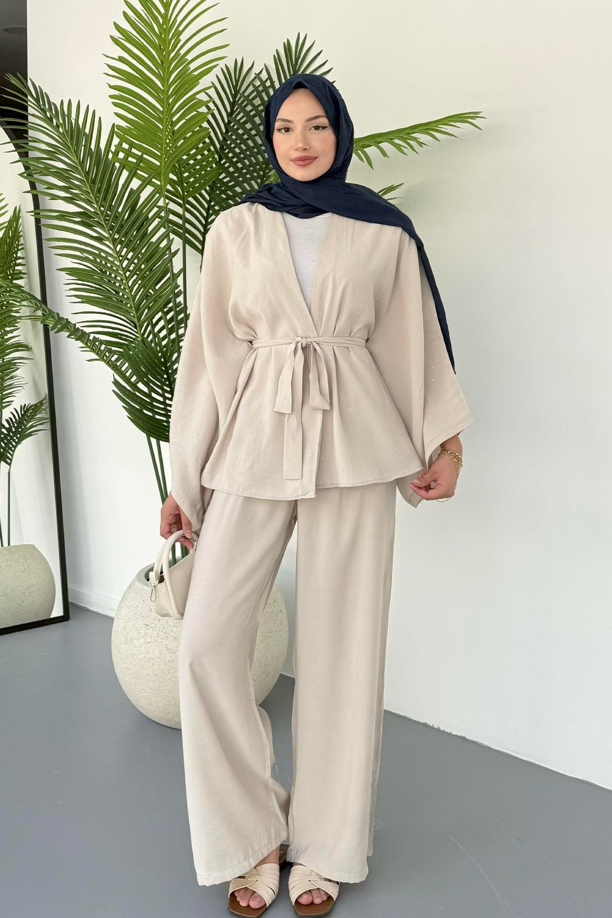 Yarasa Kol Taş Serpmeli Kimono Tesettür Takım-TAŞ